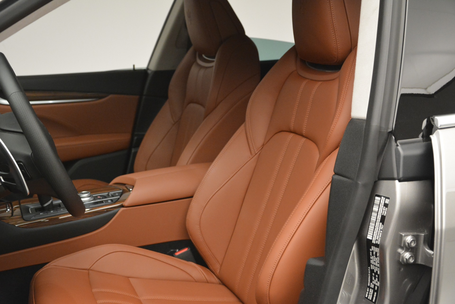 New-2018-Maserati-Levante-Q4-GranSport