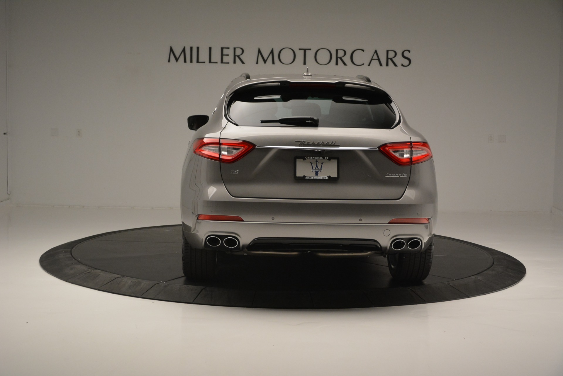 New-2018-Maserati-Levante-Q4-GranSport