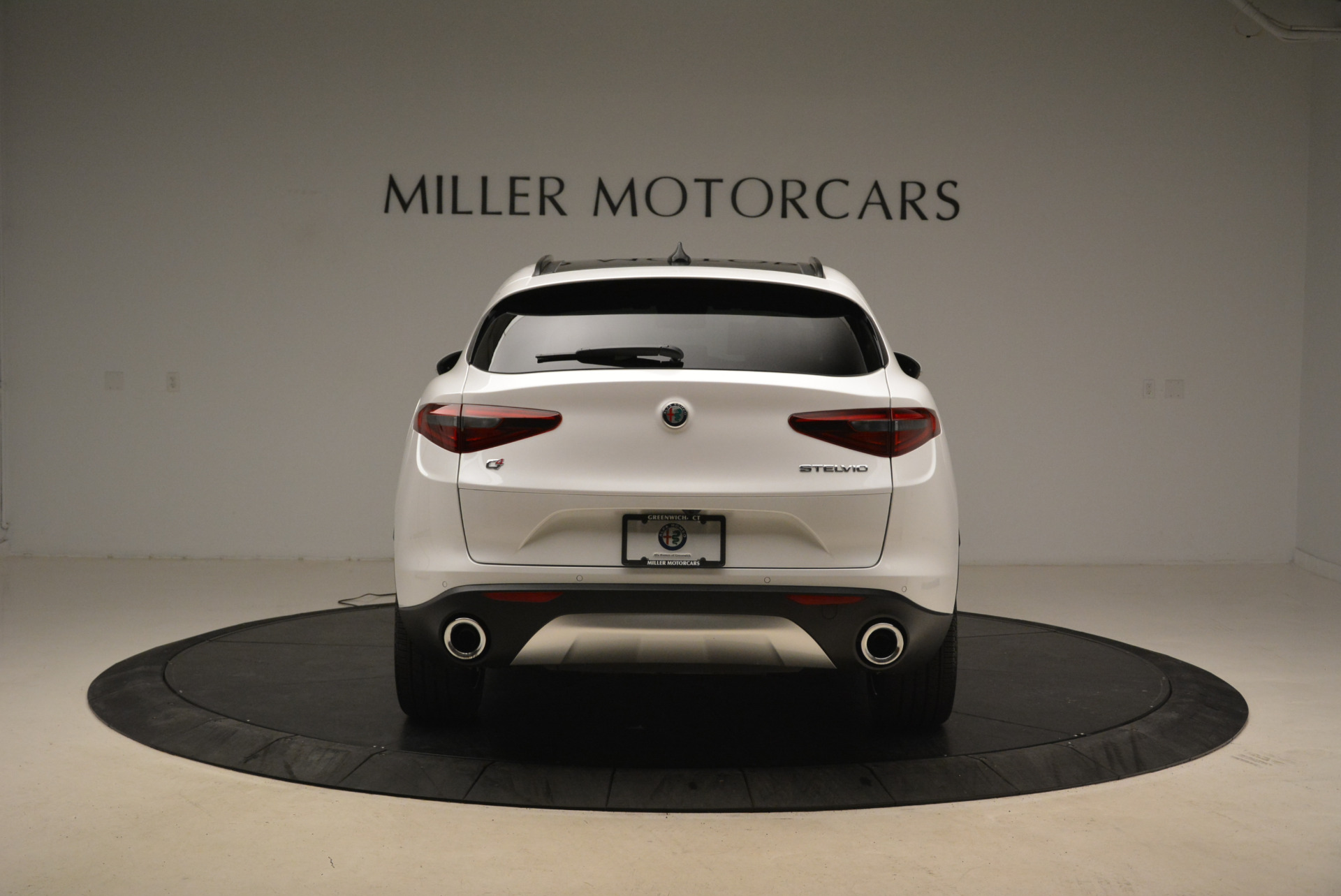 New-2018-Alfa-Romeo-Stelvio-Ti-Sport-Q4