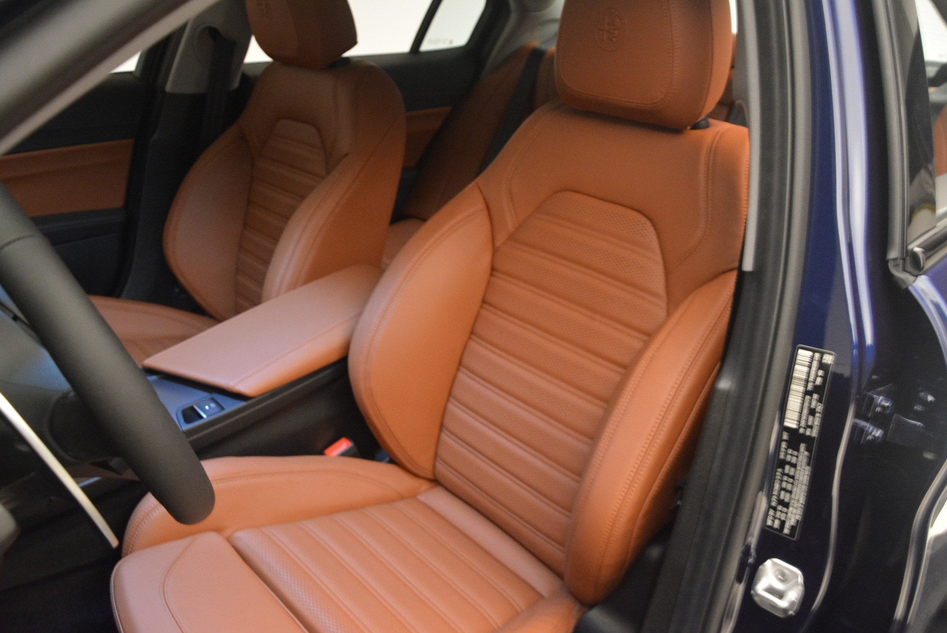 New-2018-Alfa-Romeo-Giulia-Ti-Sport-Q4