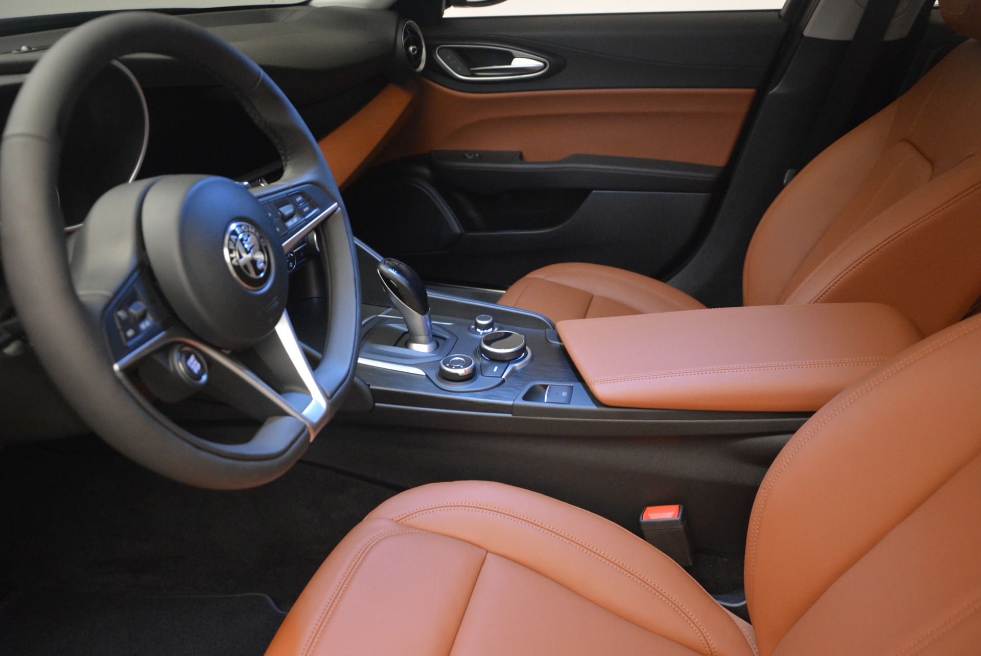 New-2018-Alfa-Romeo-Giulia-Q4