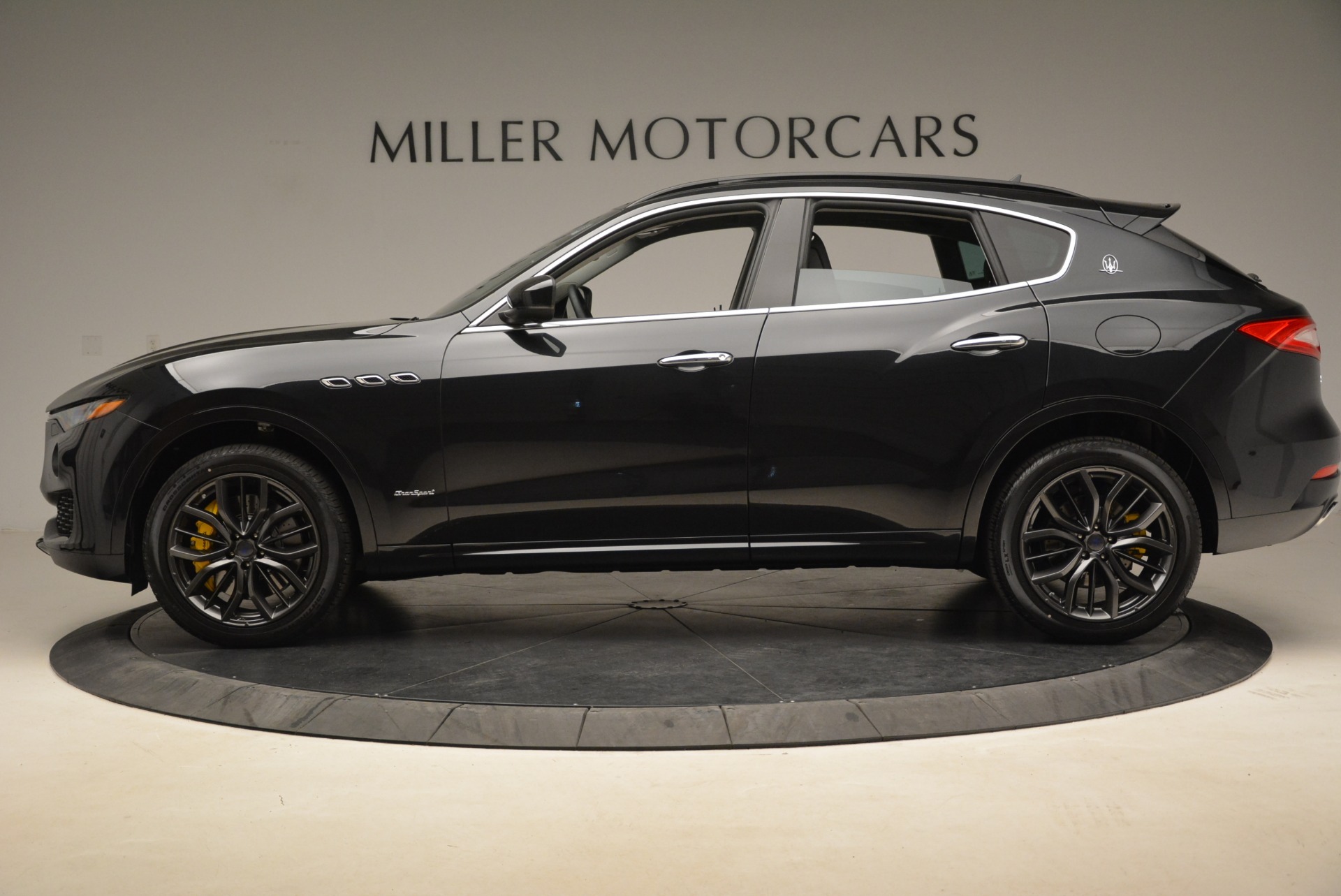 New-2018-Maserati-Levante-S-Q4-GranSport