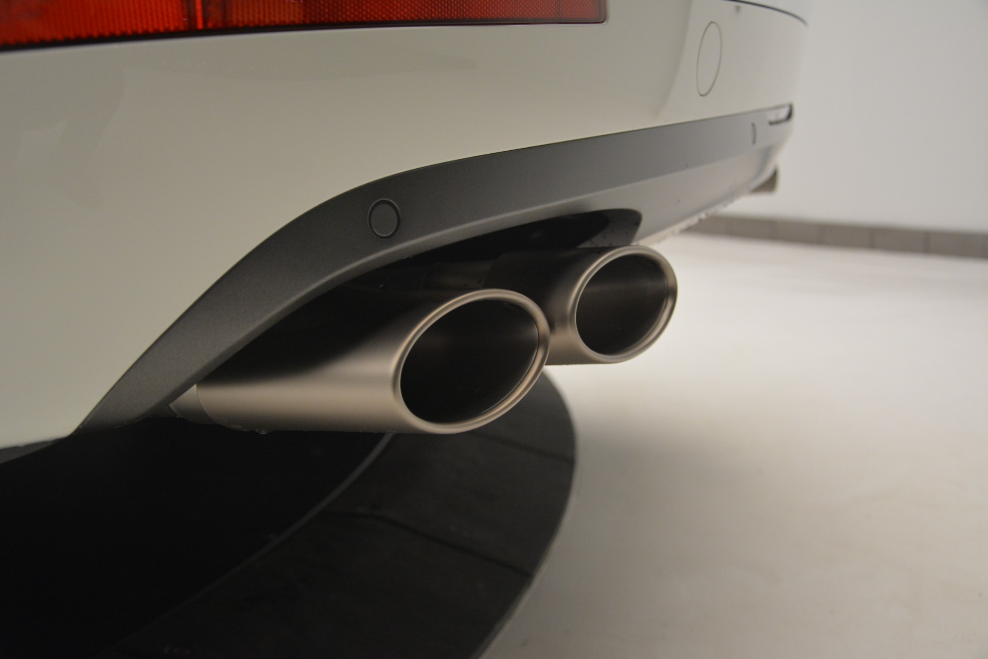 Used-2019-Bentley-Bentayga-V8