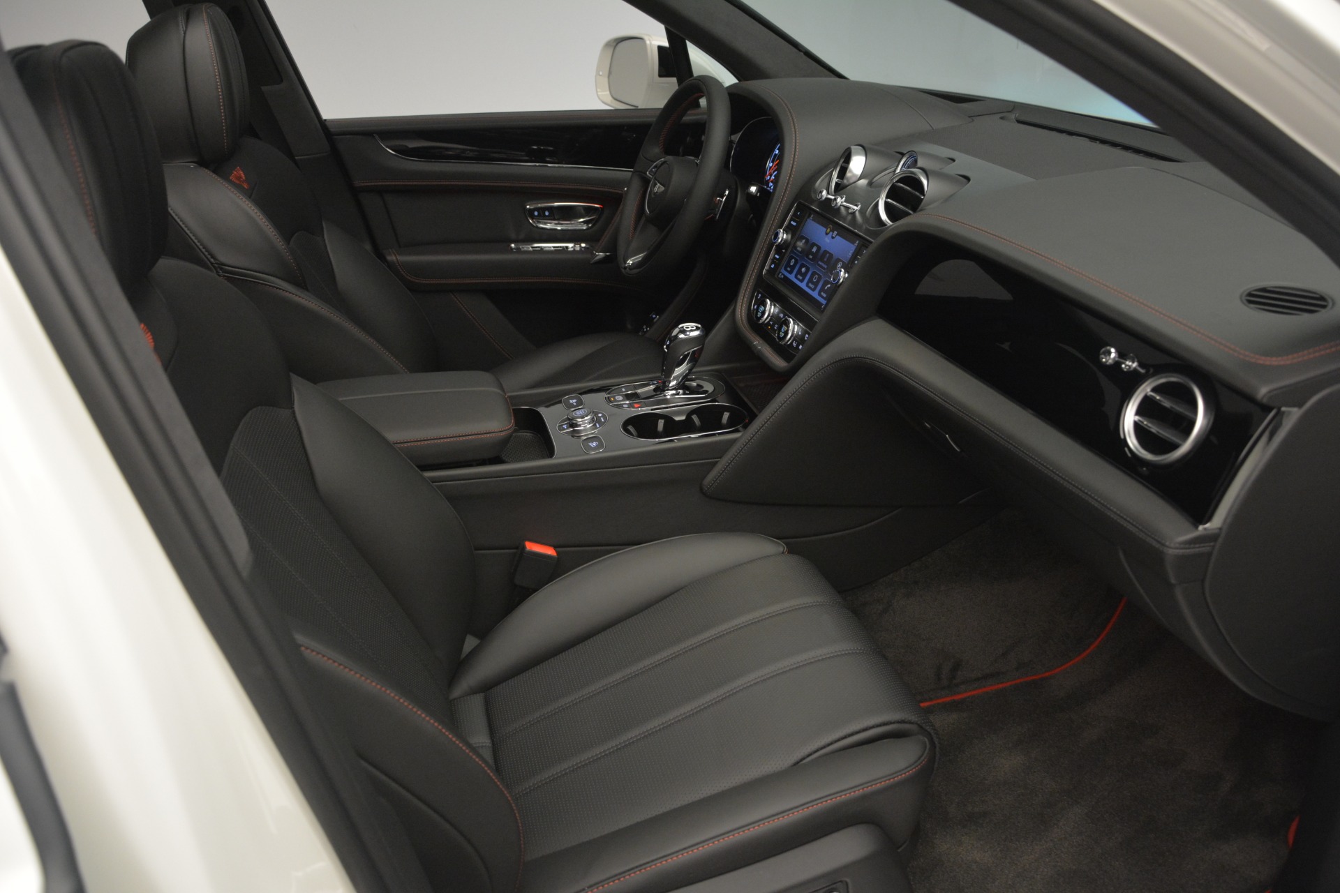 Used-2019-Bentley-Bentayga-V8