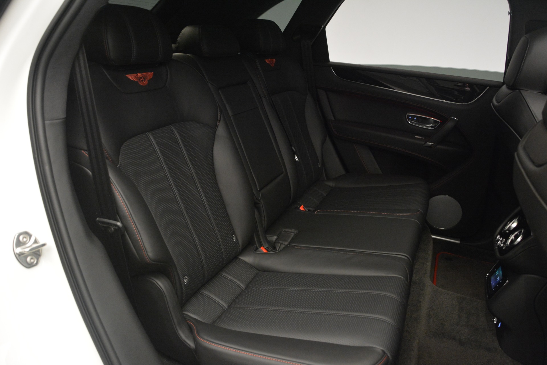 Used-2019-Bentley-Bentayga-V8