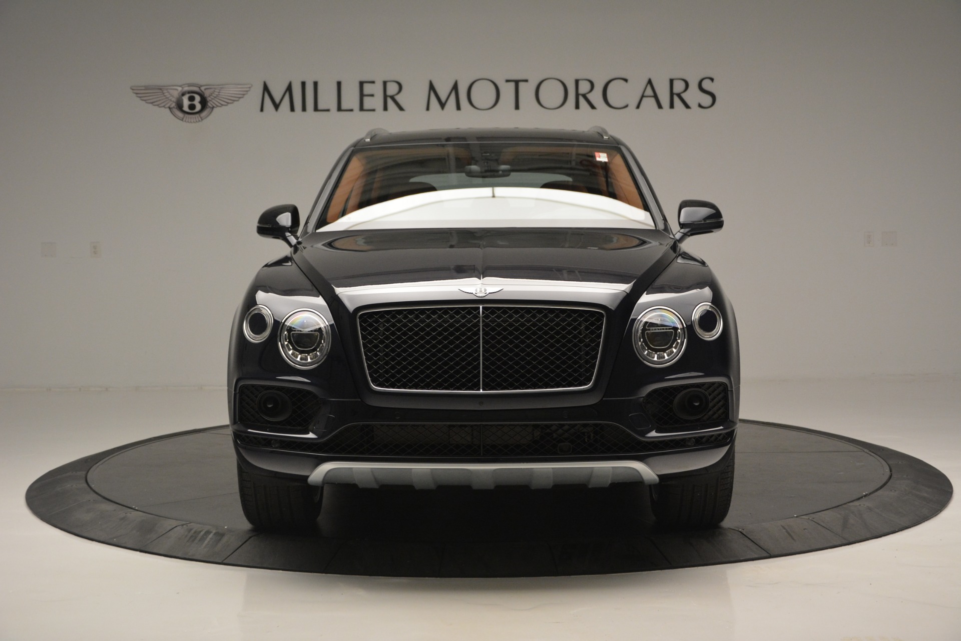 New-2019-Bentley-Bentayga-V8