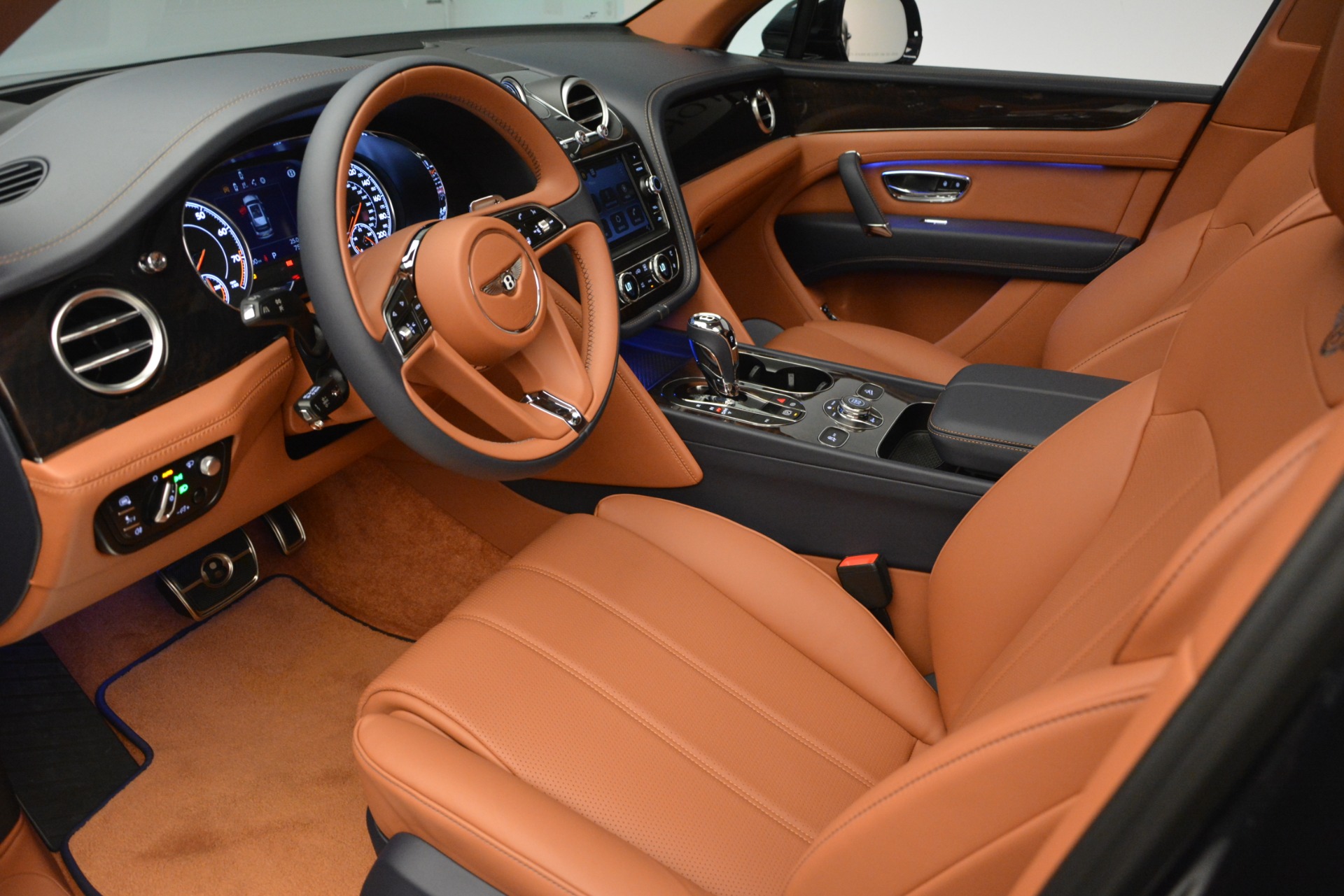 New-2019-Bentley-Bentayga-V8