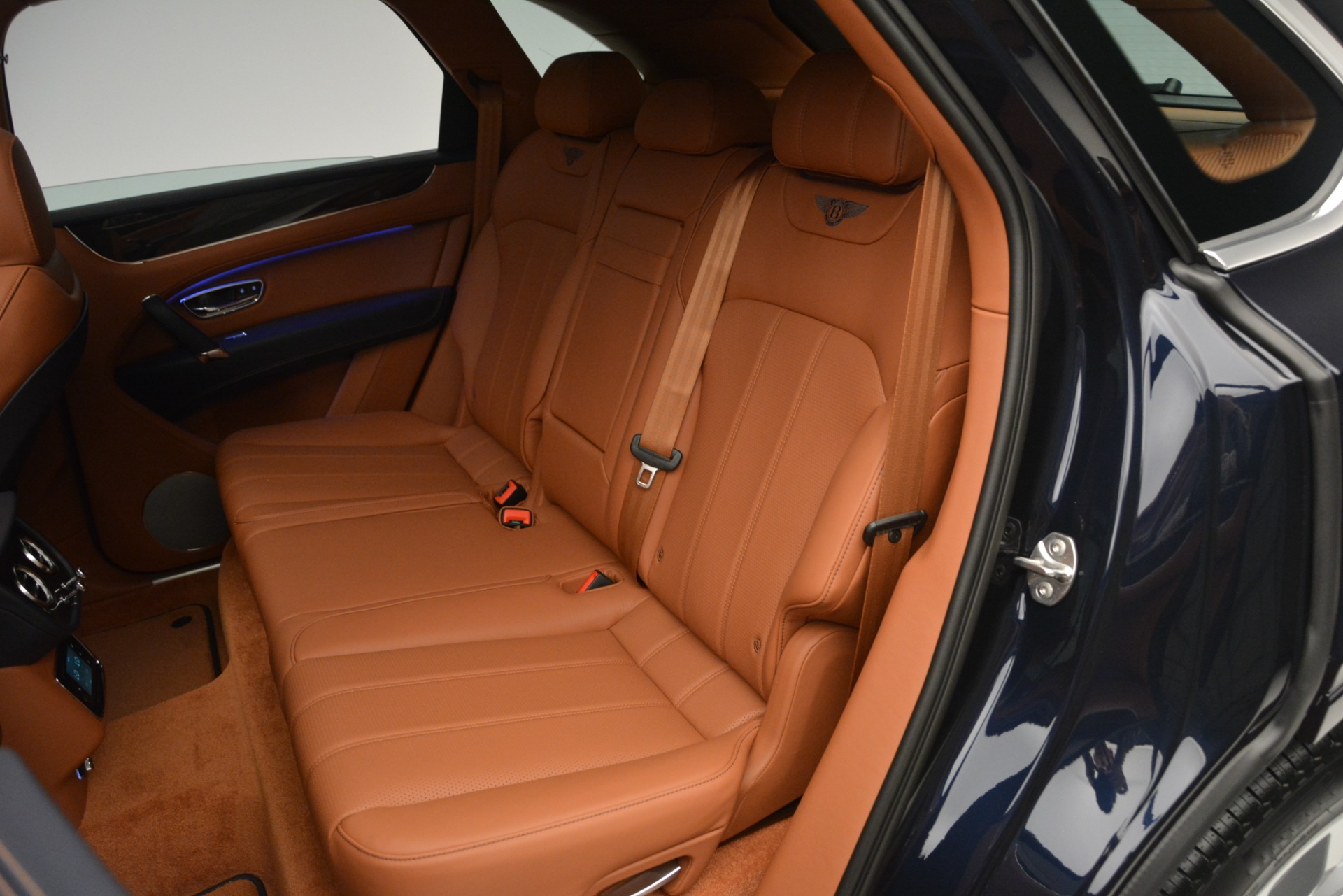 New-2019-Bentley-Bentayga-V8