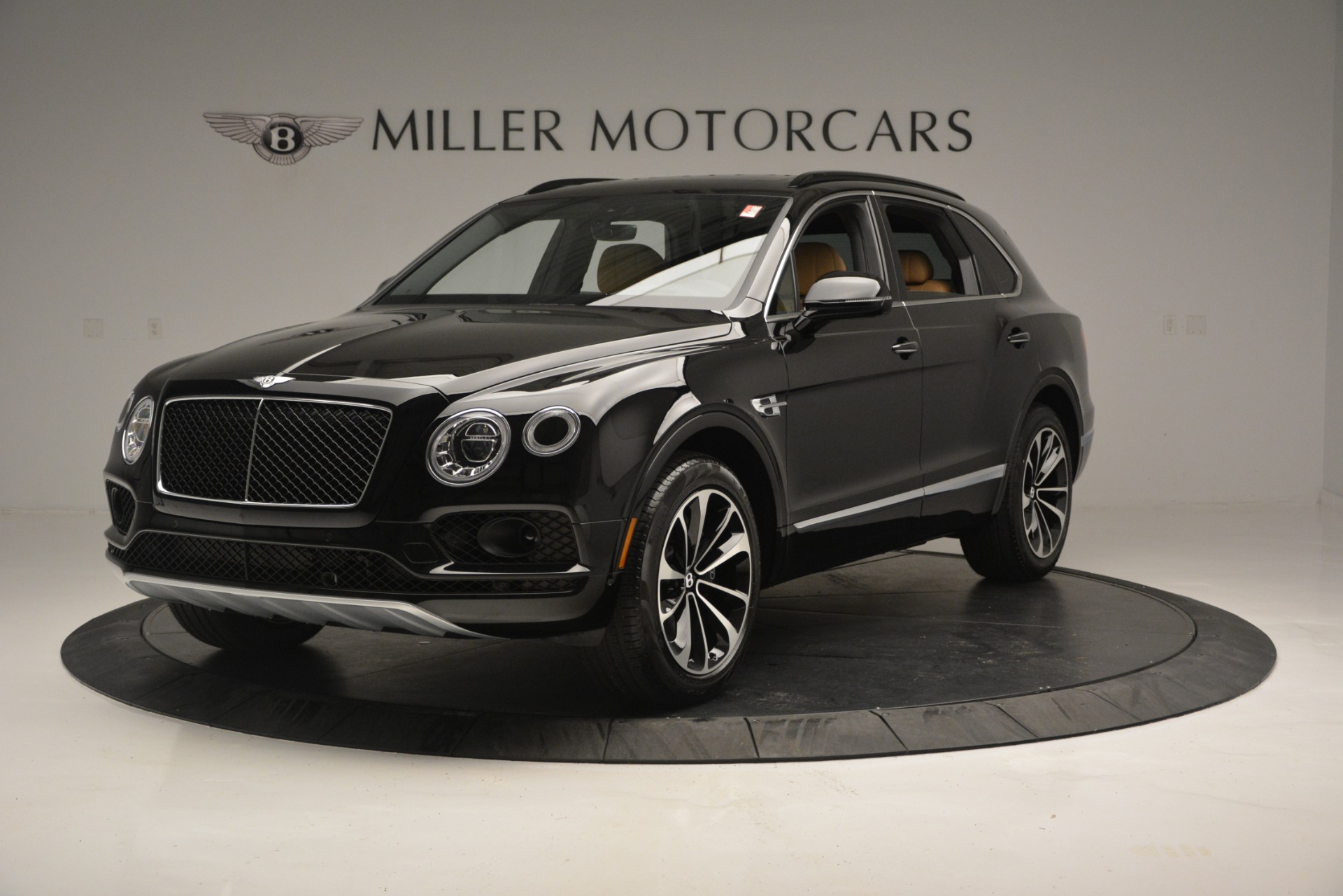 New-2019-Bentley-Bentayga-V8