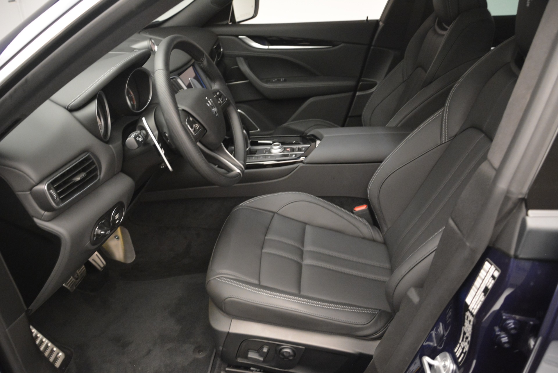 New-2018-Maserati-Levante-S-Q4-GranSport