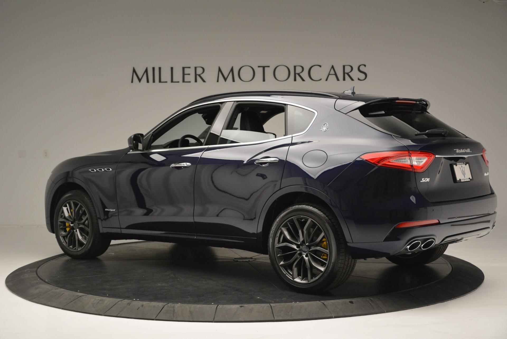 New-2018-Maserati-Levante-S-Q4-GranSport