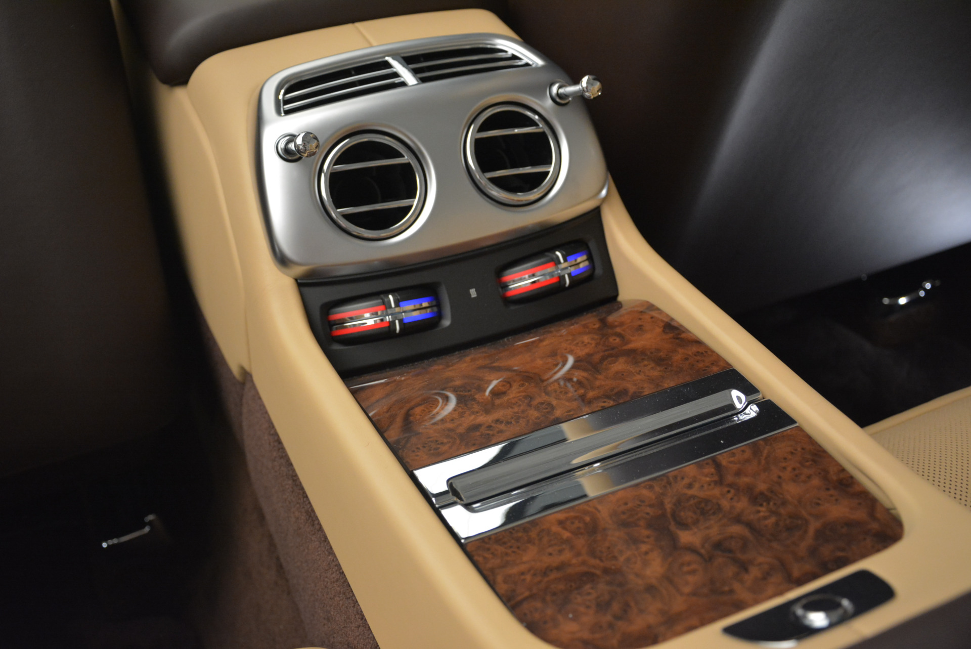 Used-2018-Rolls-Royce-Dawn