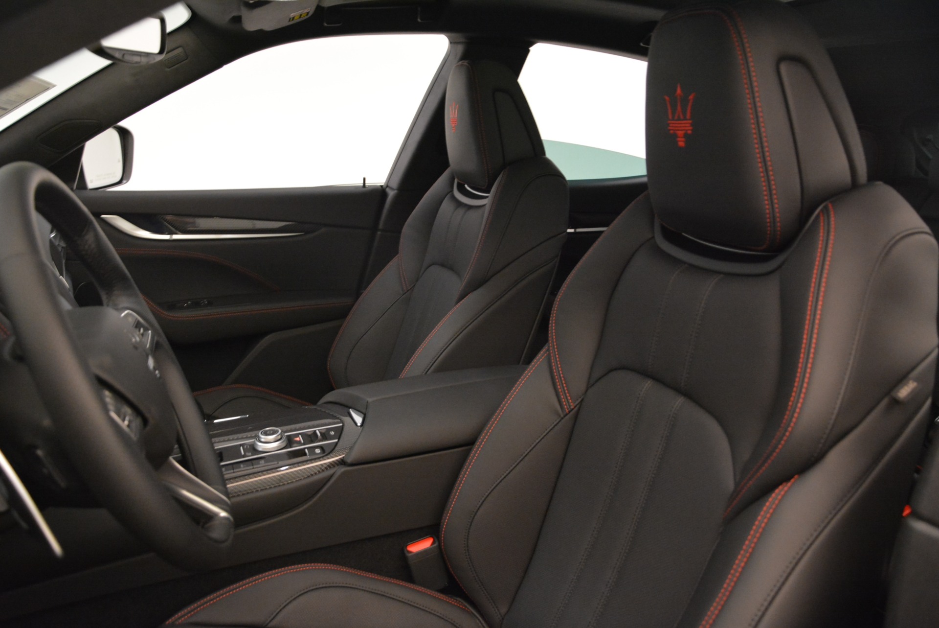 New-2018-Maserati-Levante-S-Q4-GranSport