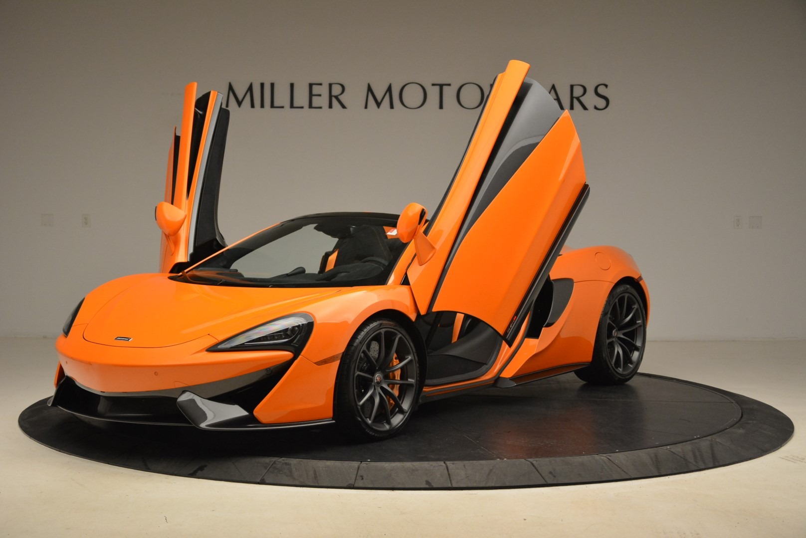 Used-2018-McLaren-570S-Spider-Convertible