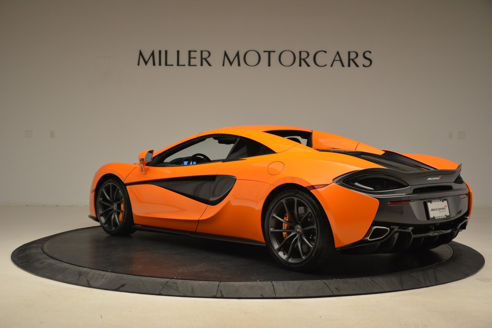 Used-2018-McLaren-570S-Spider-Convertible