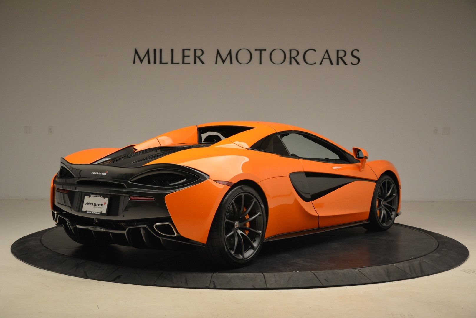 Used-2018-McLaren-570S-Spider-Convertible