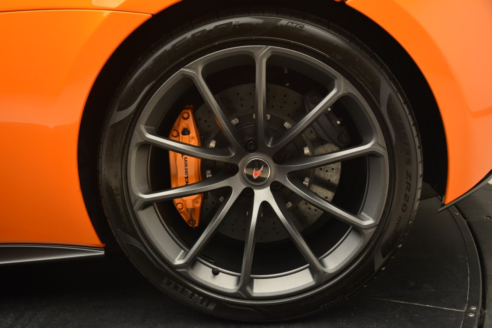 Used-2018-McLaren-570S-Spider-Convertible