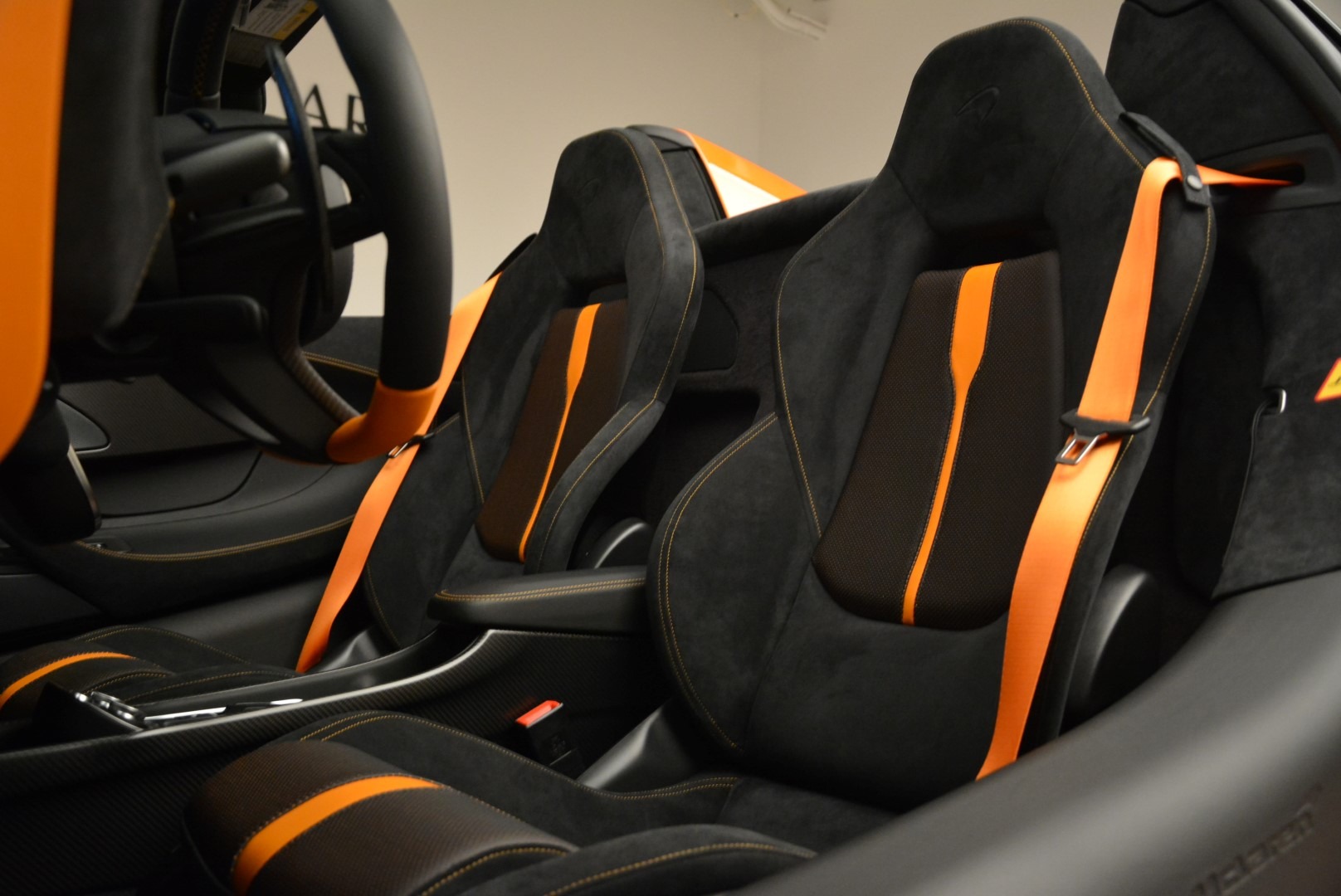 Used-2018-McLaren-570S-Spider-Convertible