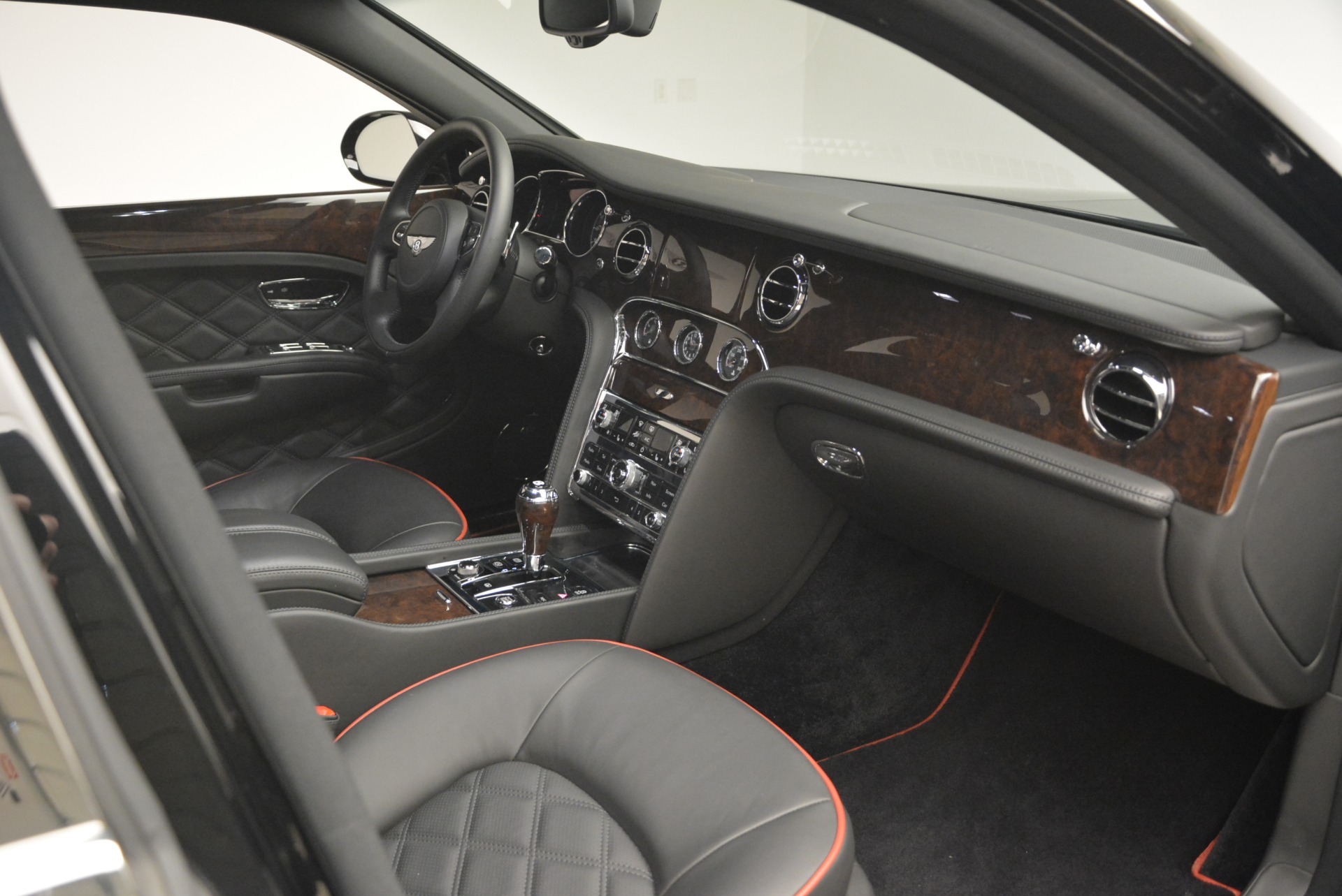 Used-2016-Bentley-Mulsanne