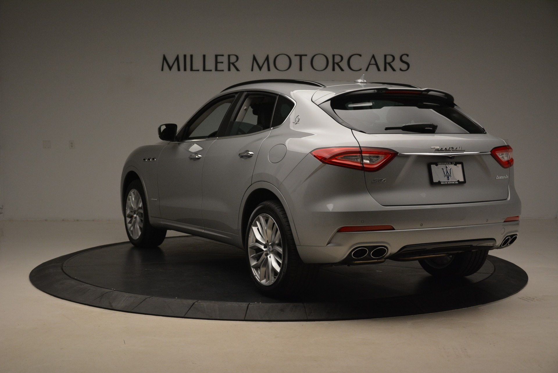 New-2018-Maserati-Levante-S-Q4-GranSport