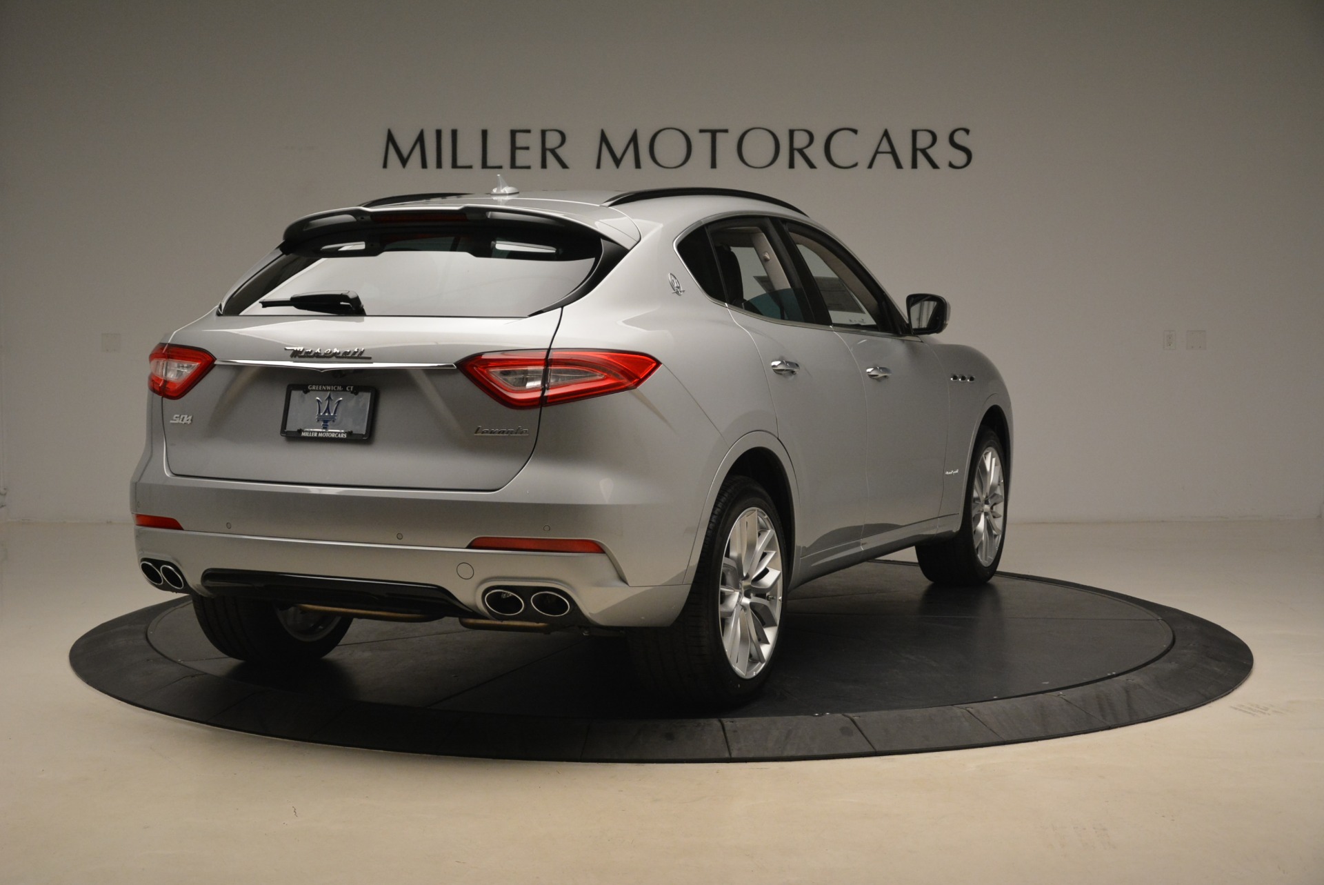 New-2018-Maserati-Levante-S-Q4-GranSport