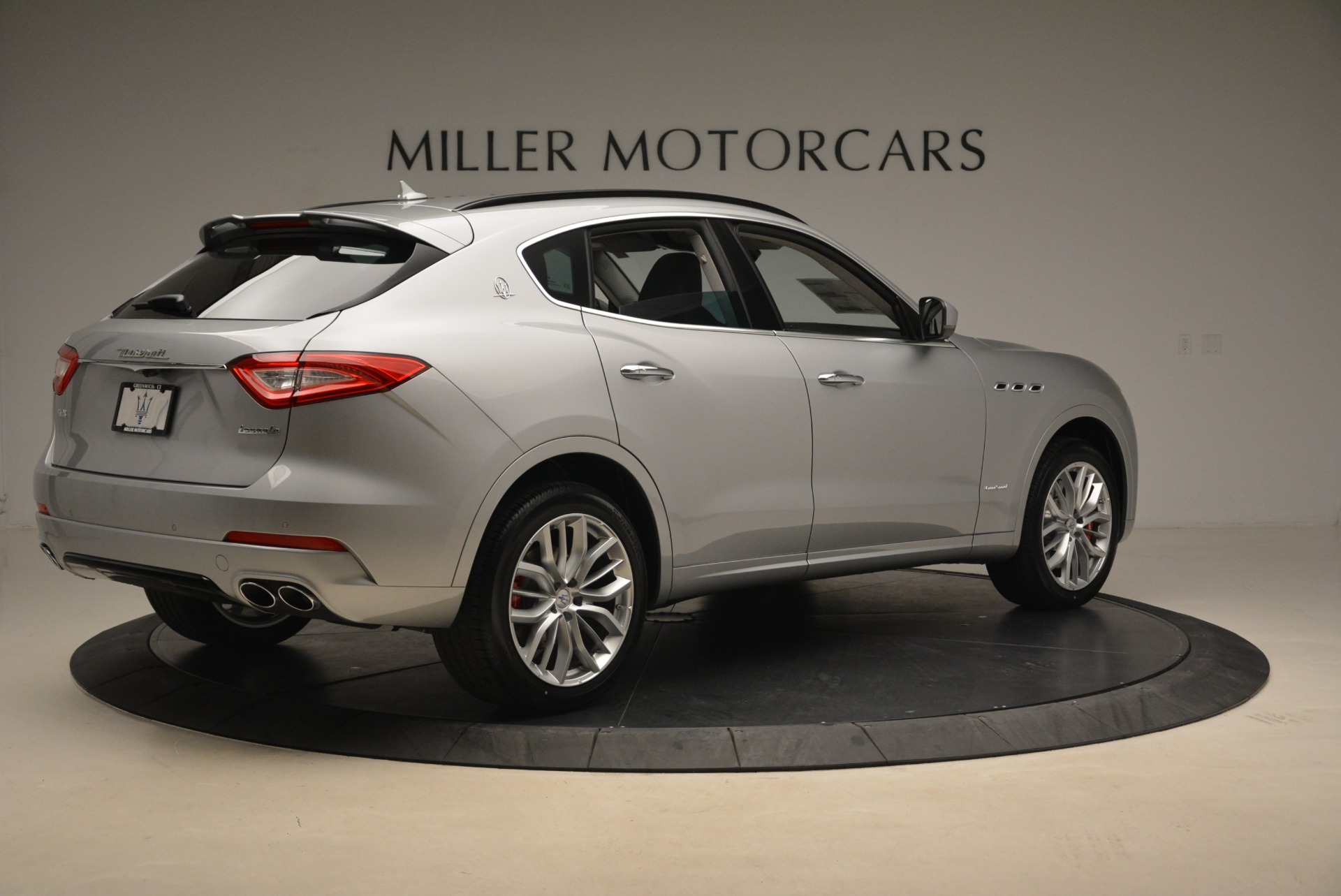 New-2018-Maserati-Levante-S-Q4-GranSport