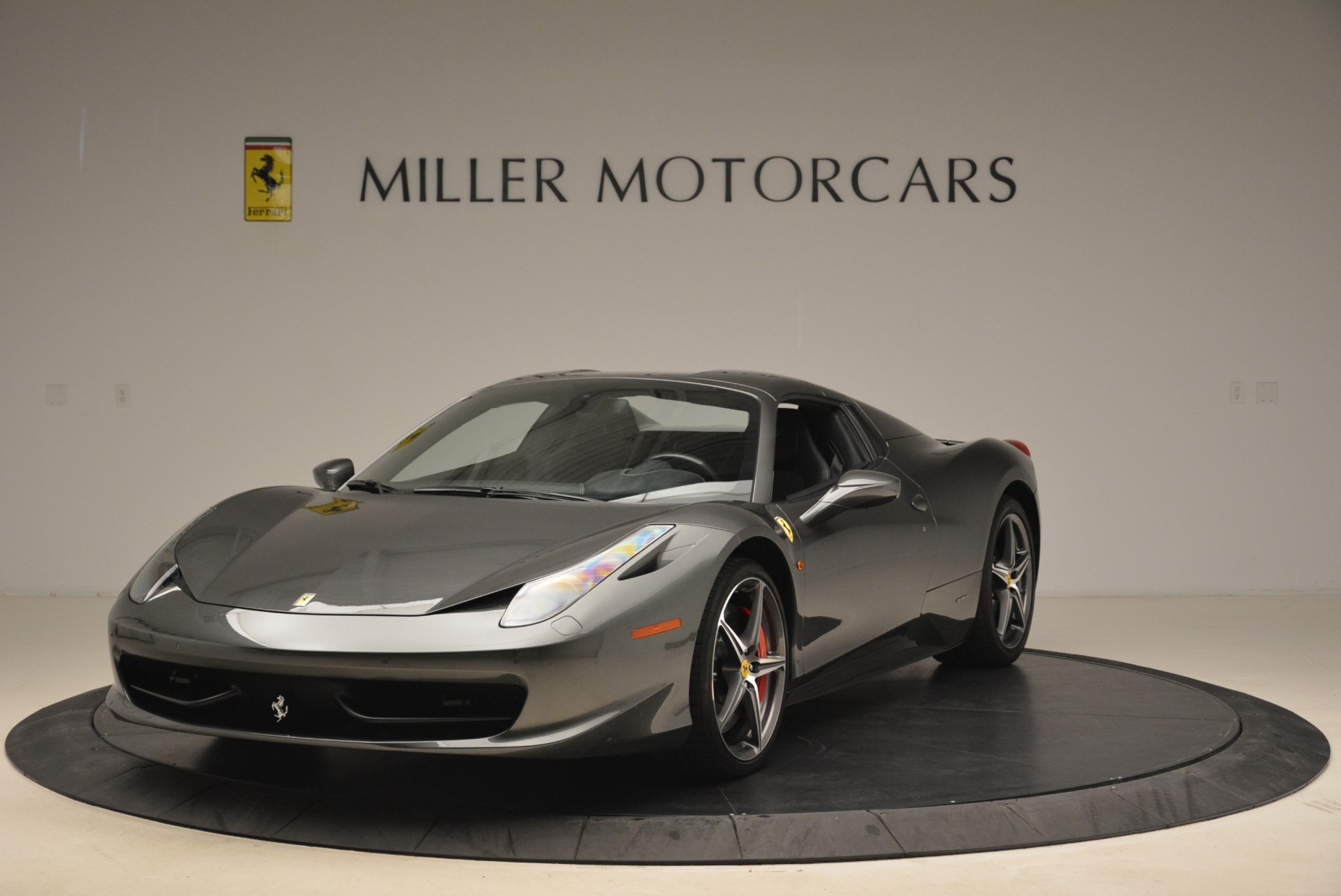 Used-2013-Ferrari-458-Spider