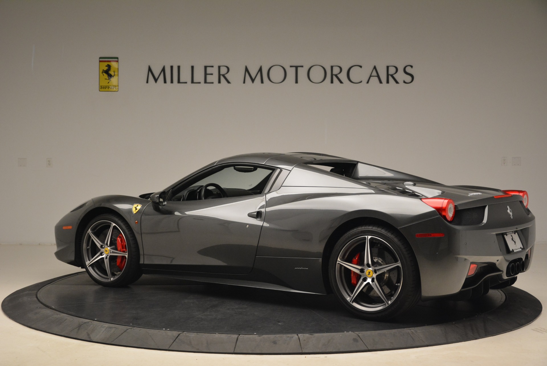 Used-2013-Ferrari-458-Spider