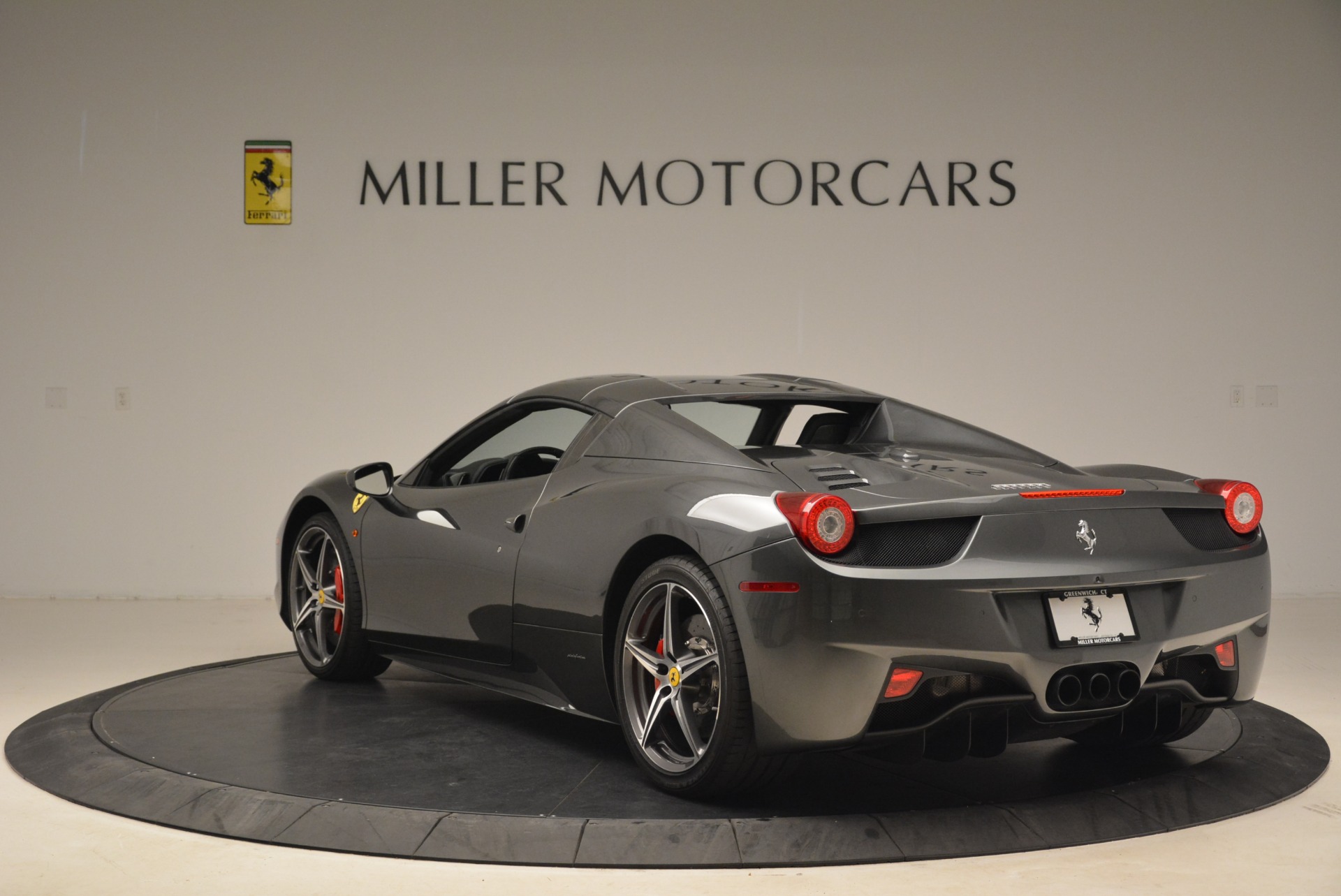 Used-2013-Ferrari-458-Spider