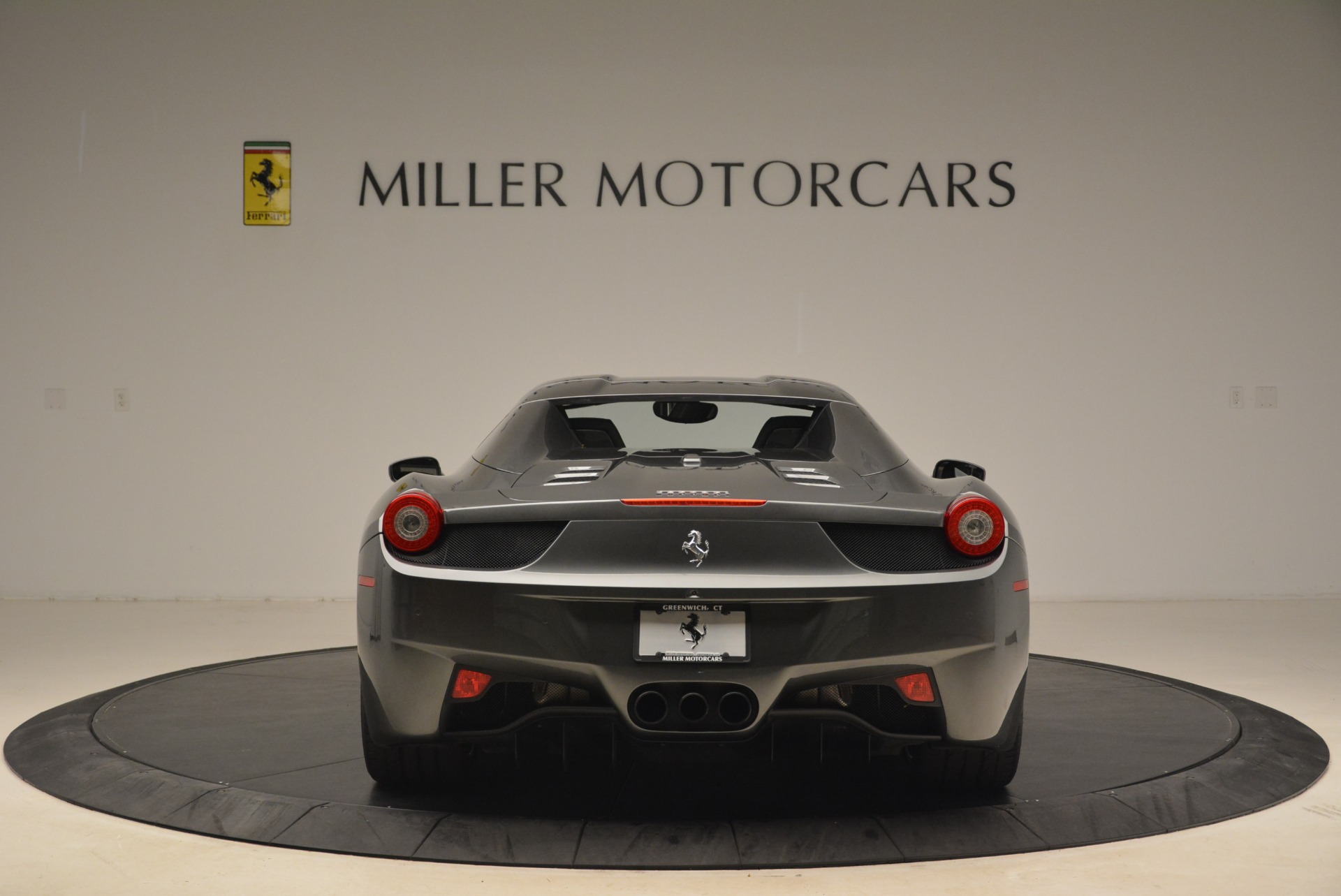 Used-2013-Ferrari-458-Spider