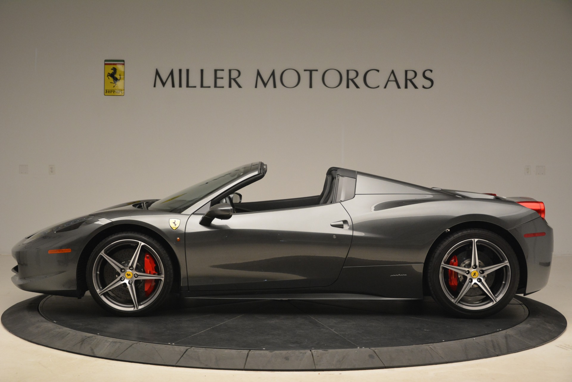 Used-2013-Ferrari-458-Spider