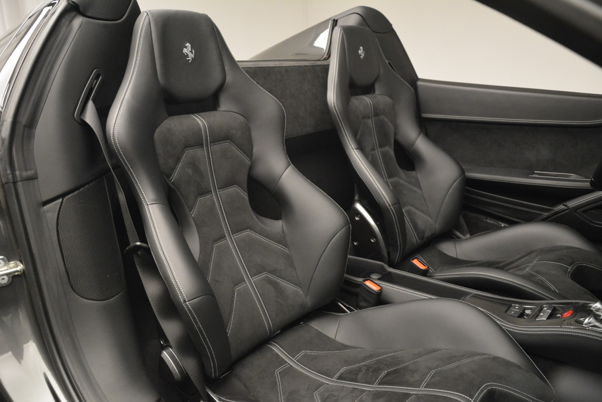 Used-2013-Ferrari-458-Spider