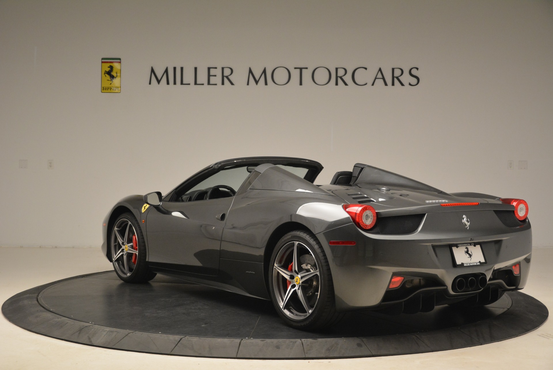 Used-2013-Ferrari-458-Spider