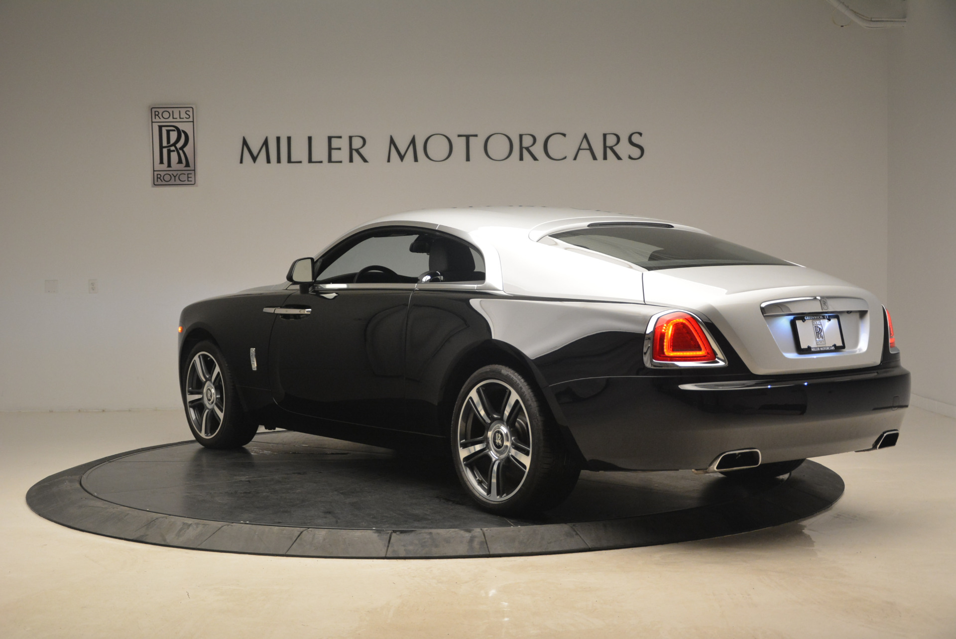 Used-2014-Rolls-Royce-Wraith