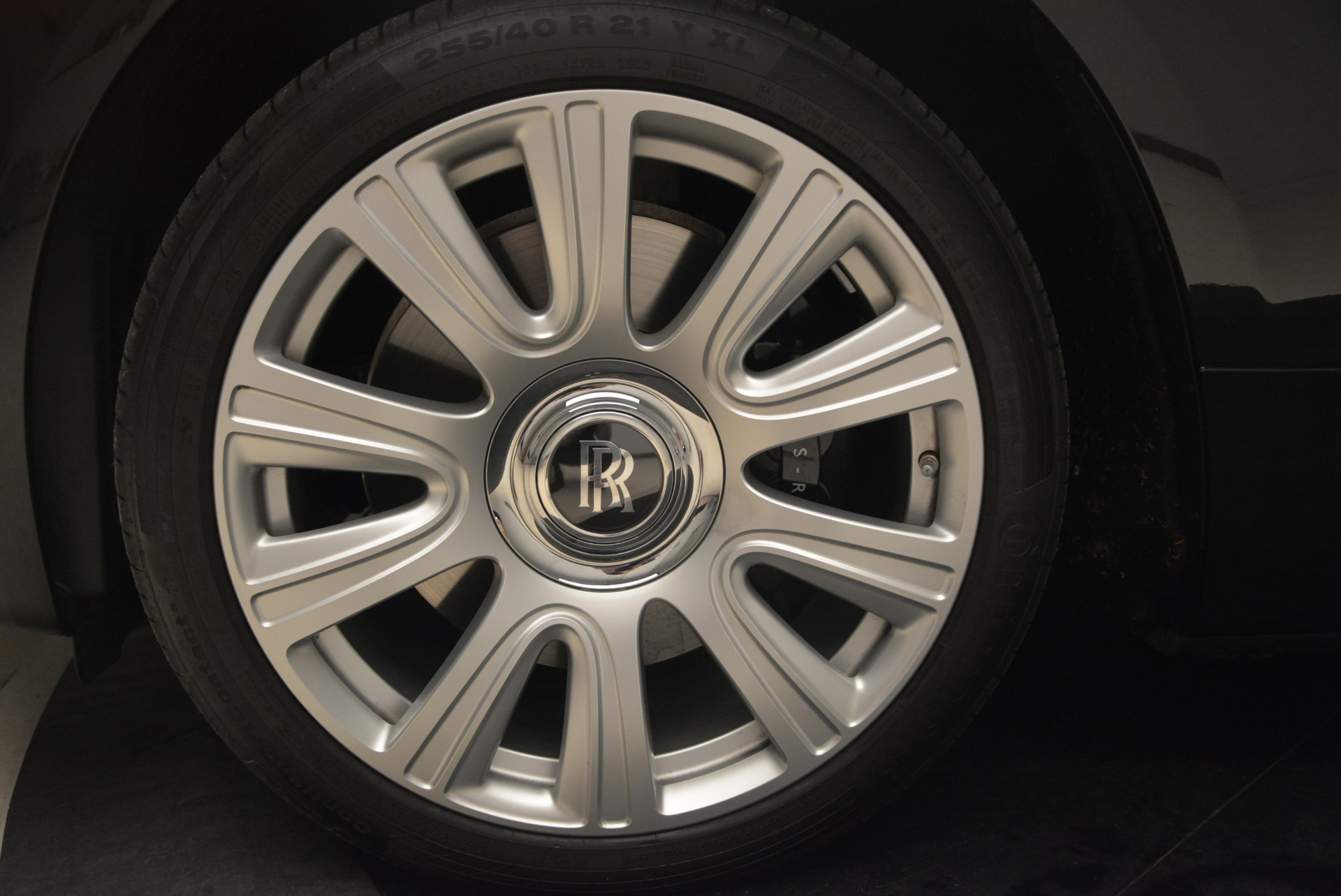 Used-2016-Rolls-Royce-Dawn