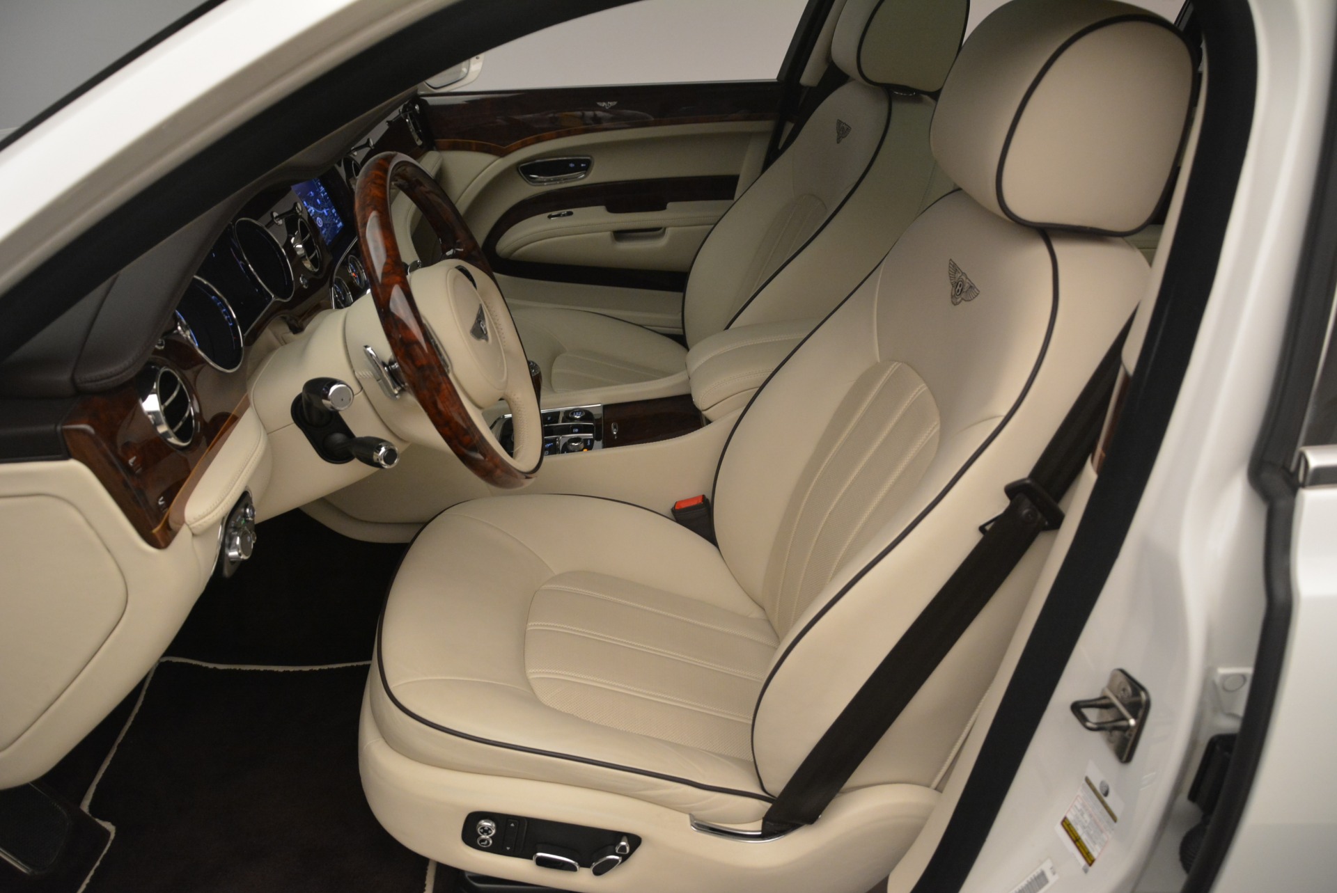 Used-2013-Bentley-Mulsanne