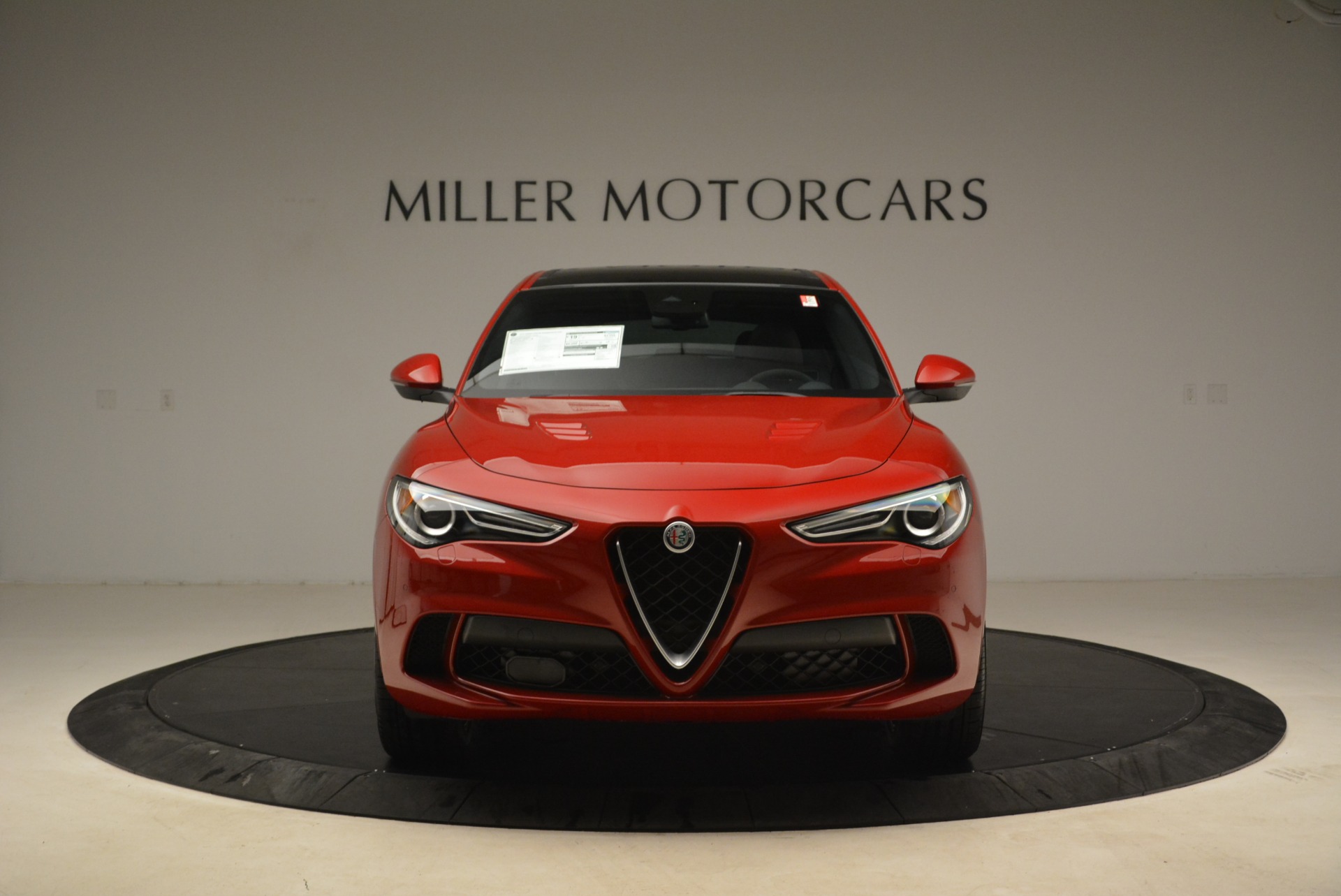 New-2018-Alfa-Romeo-Stelvio-Quadrifoglio