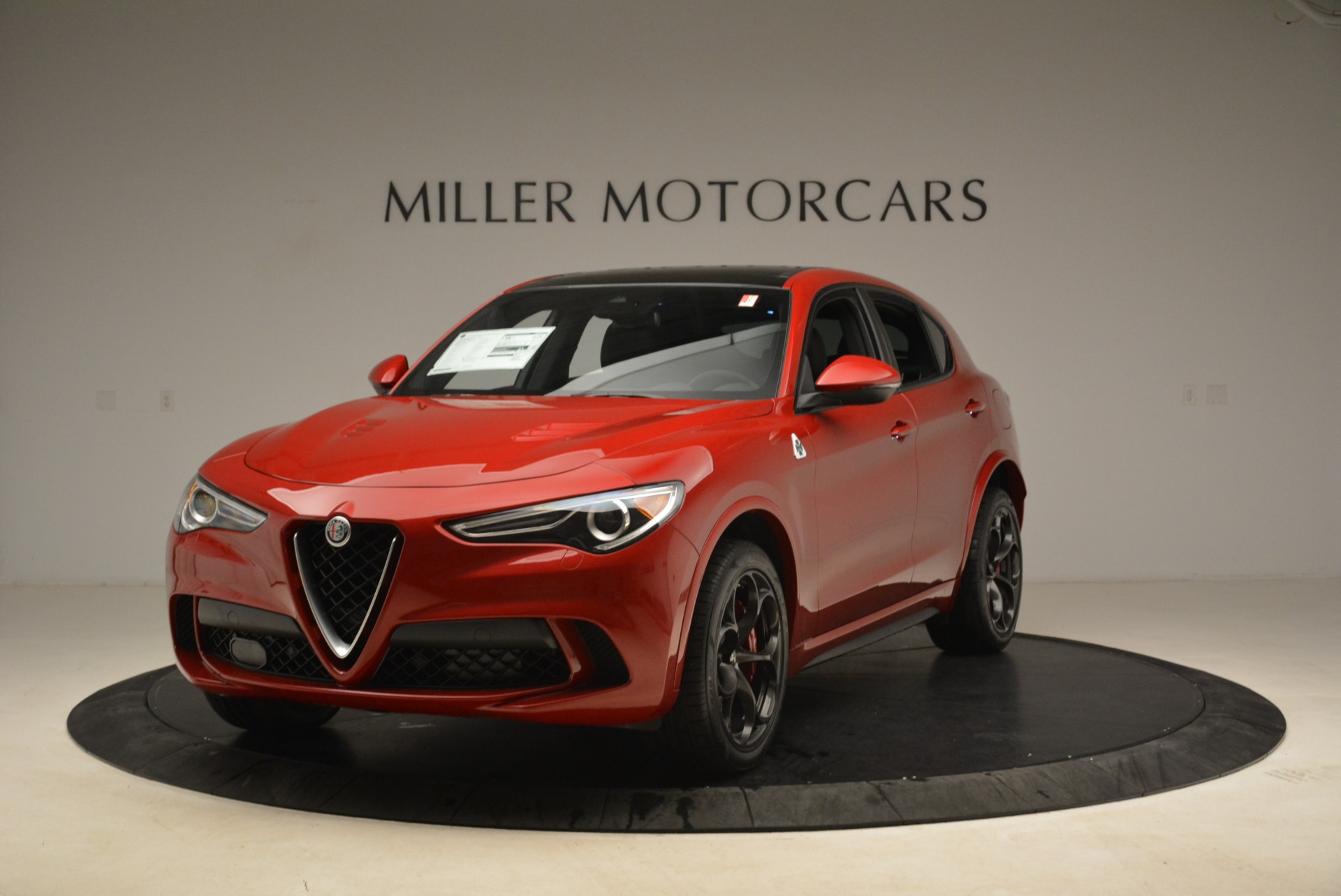 New-2018-Alfa-Romeo-Stelvio-Quadrifoglio