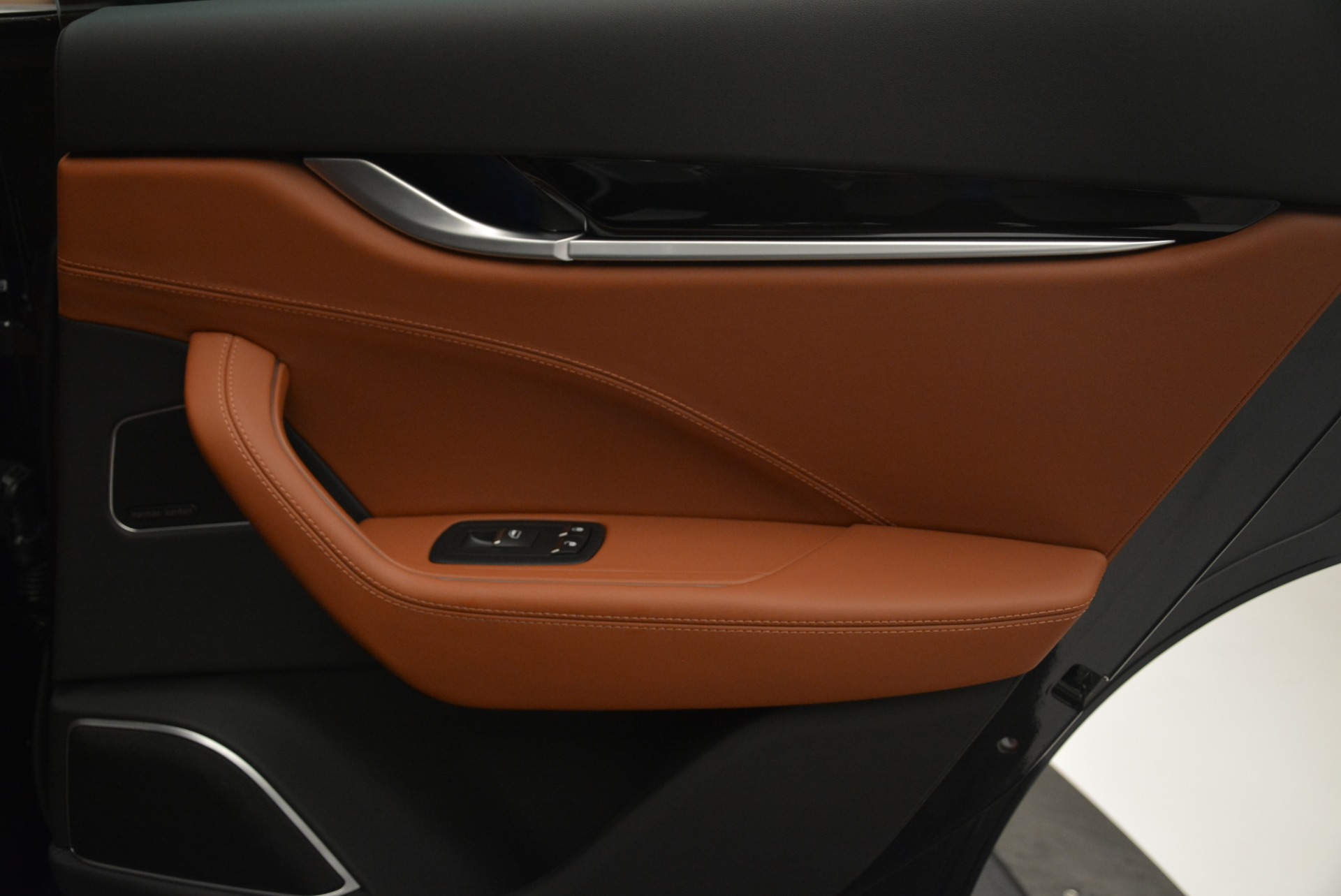 New-2018-Maserati-Levante-S-Q4-GranSport