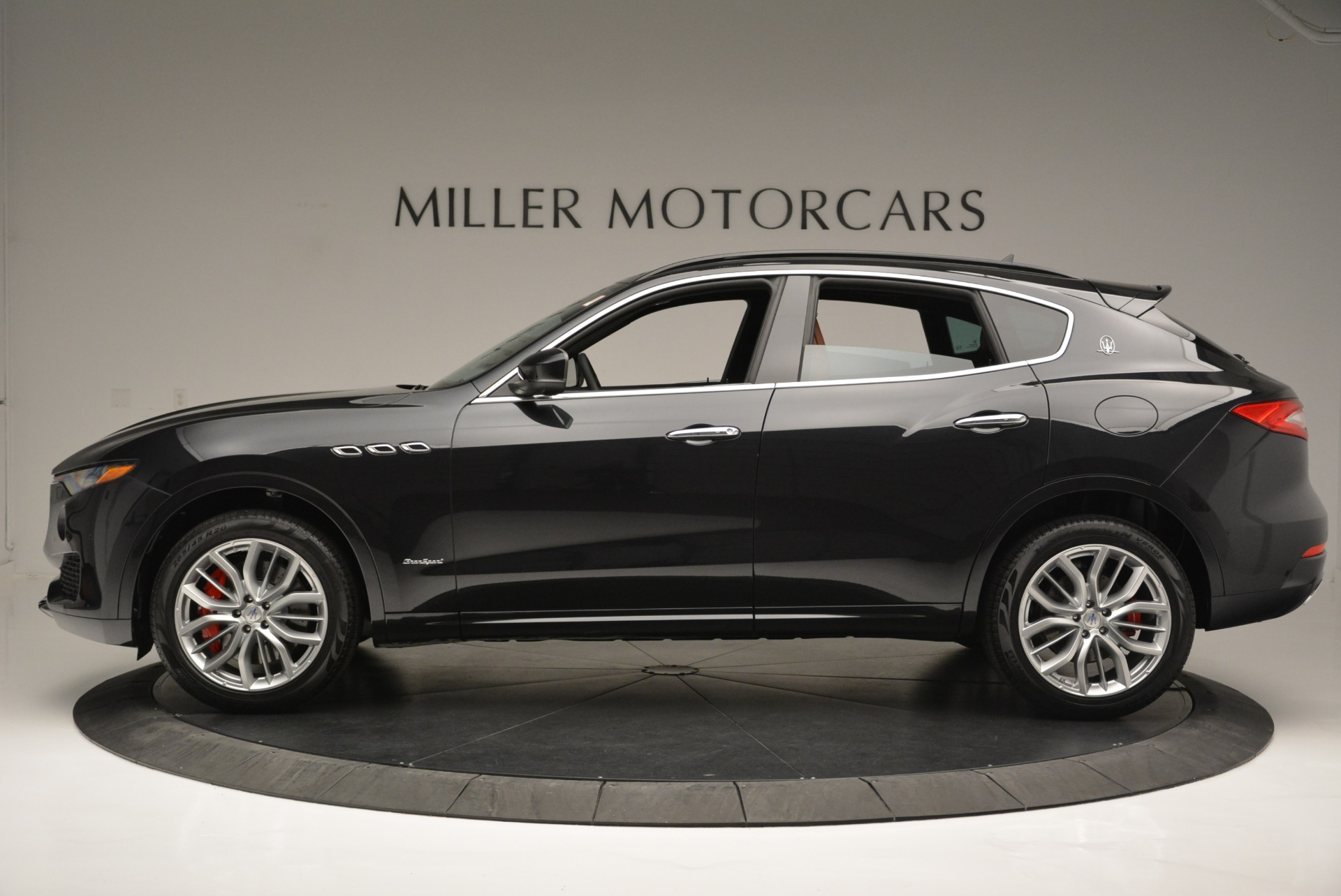 New-2018-Maserati-Levante-S-Q4-GranSport