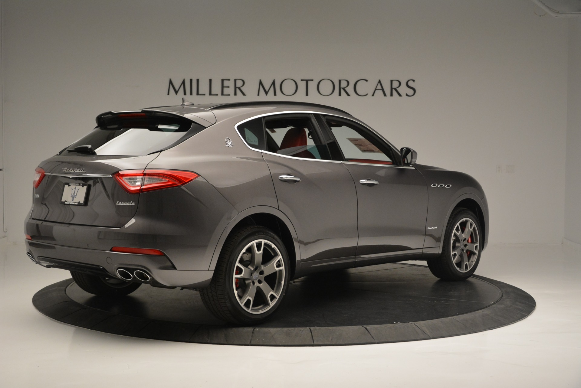 New-2018-Maserati-Levante-S-Q4-GranSport