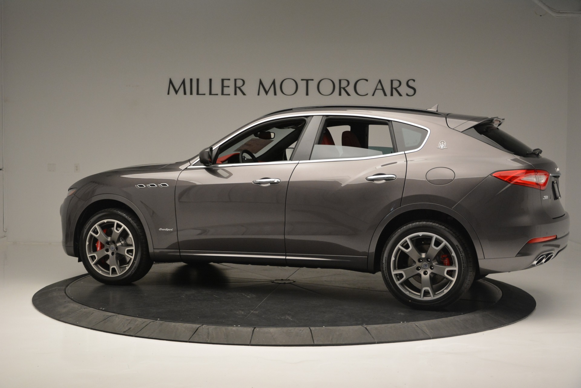 New-2018-Maserati-Levante-S-Q4-GranSport