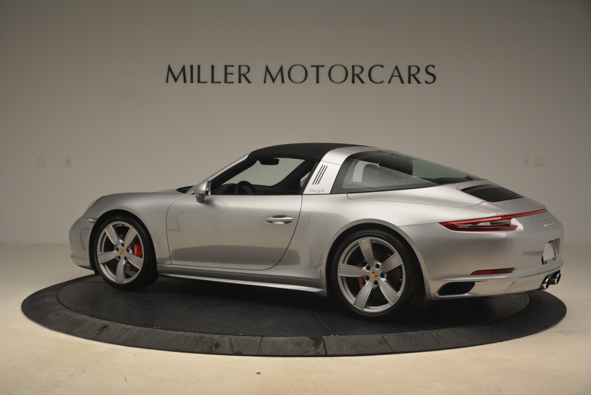 Used-2017-Porsche-911-Targa-4S