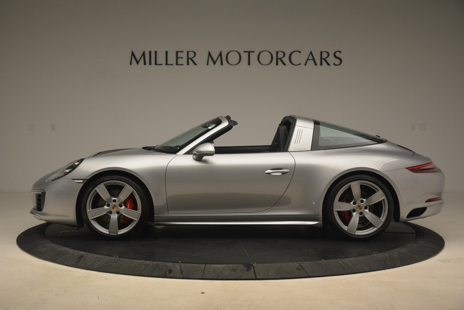 Used-2017-Porsche-911-Targa-4S
