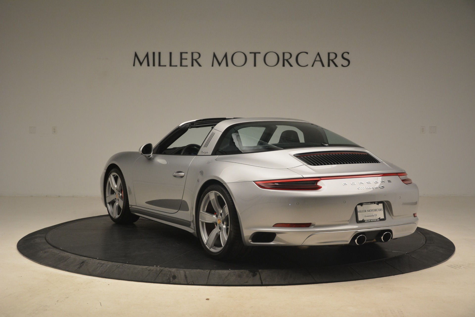 Used-2017-Porsche-911-Targa-4S