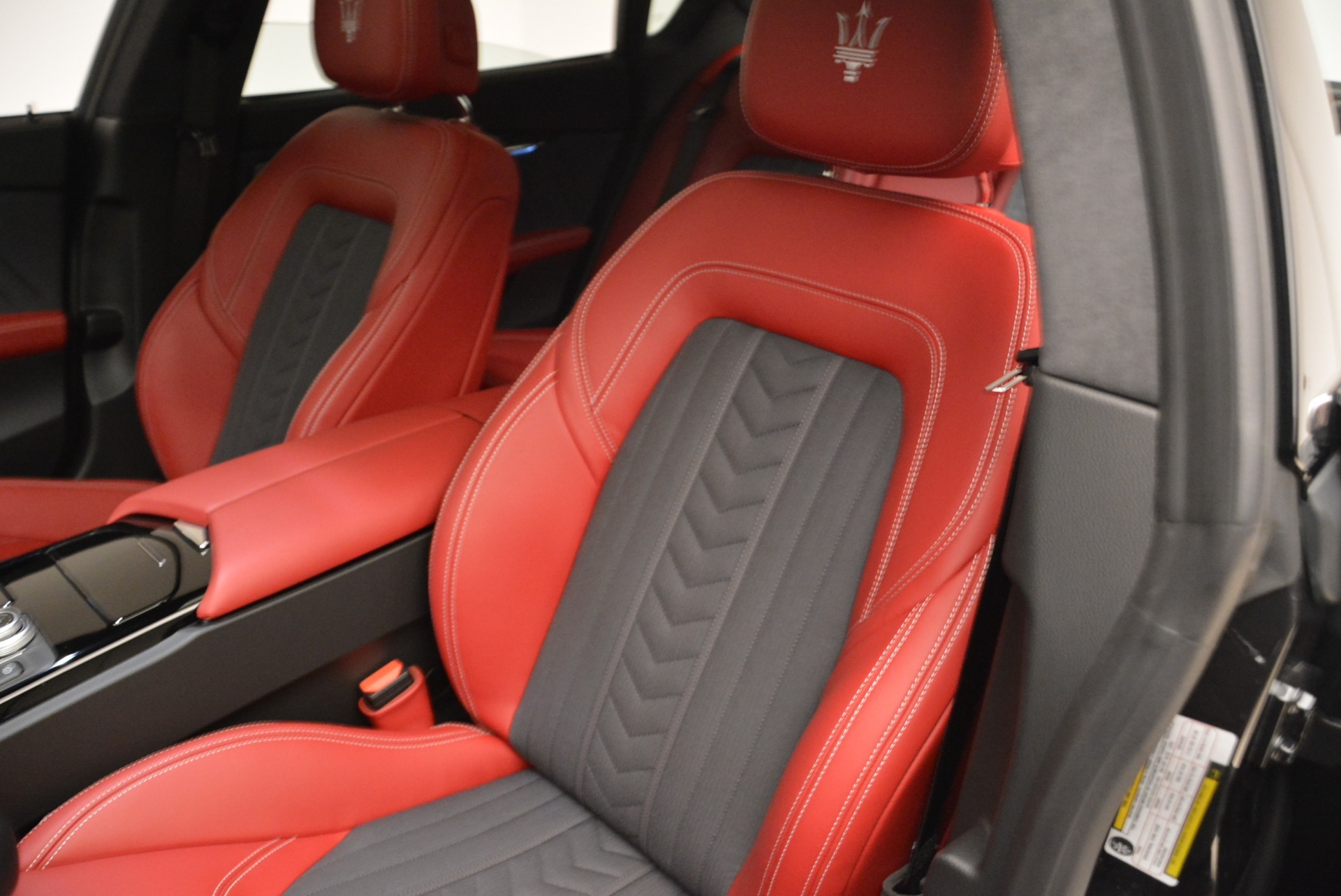 New-2018-Maserati-Quattroporte-S-Q4-GranLusso