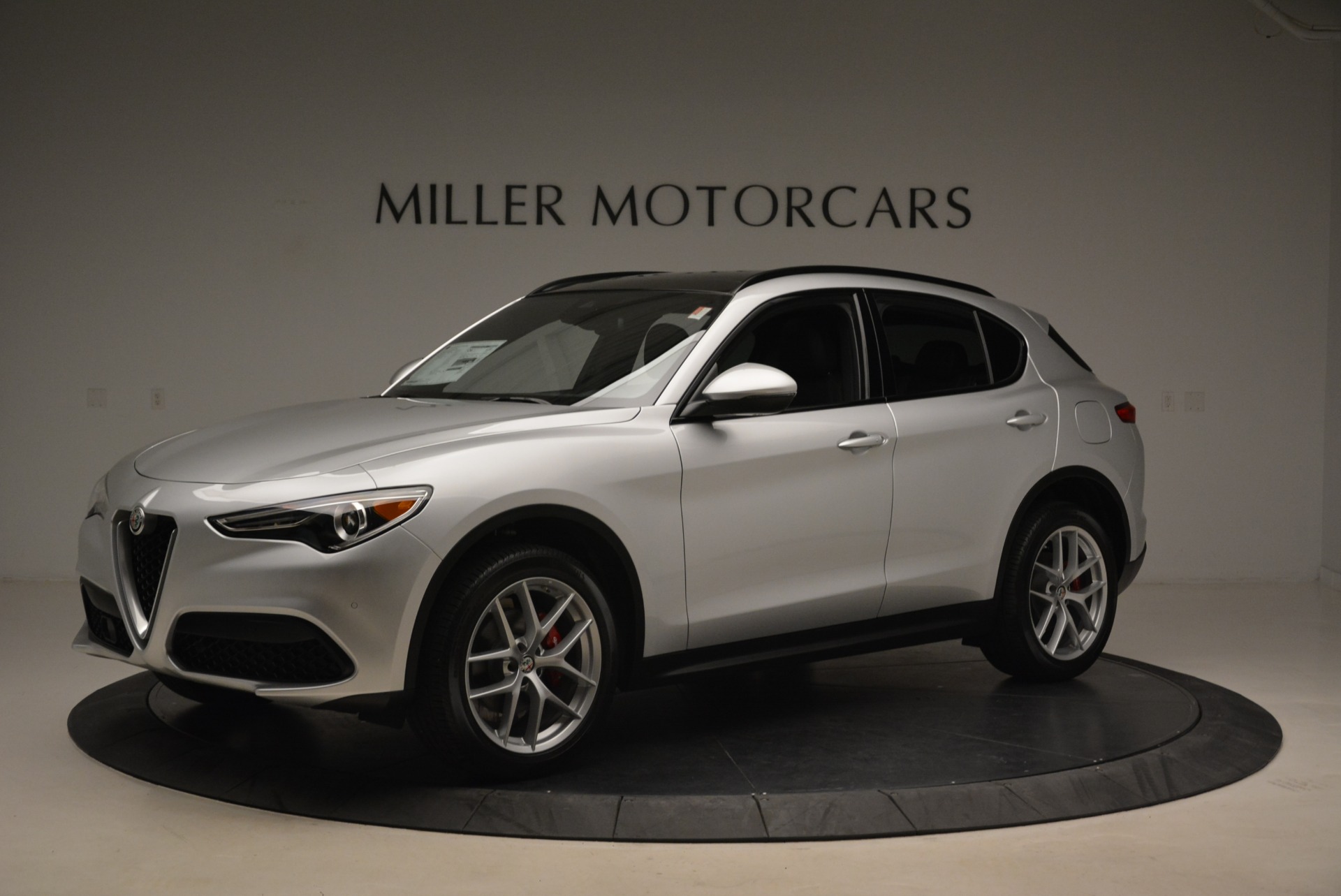 New-2018-Alfa-Romeo-Stelvio-Ti-Sport-Q4