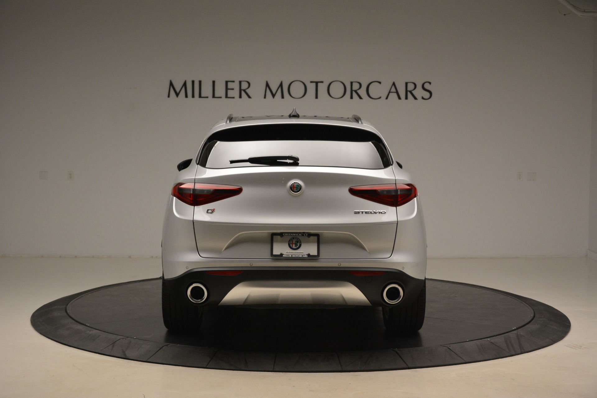 New-2018-Alfa-Romeo-Stelvio-Ti-Sport-Q4