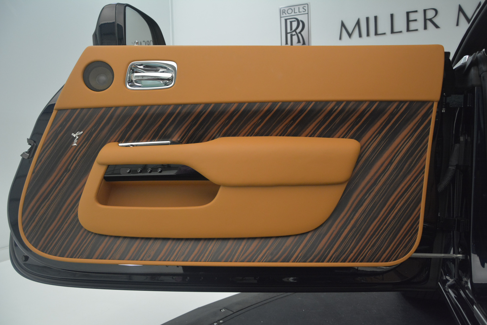 Used-2014-Rolls-Royce-Wraith