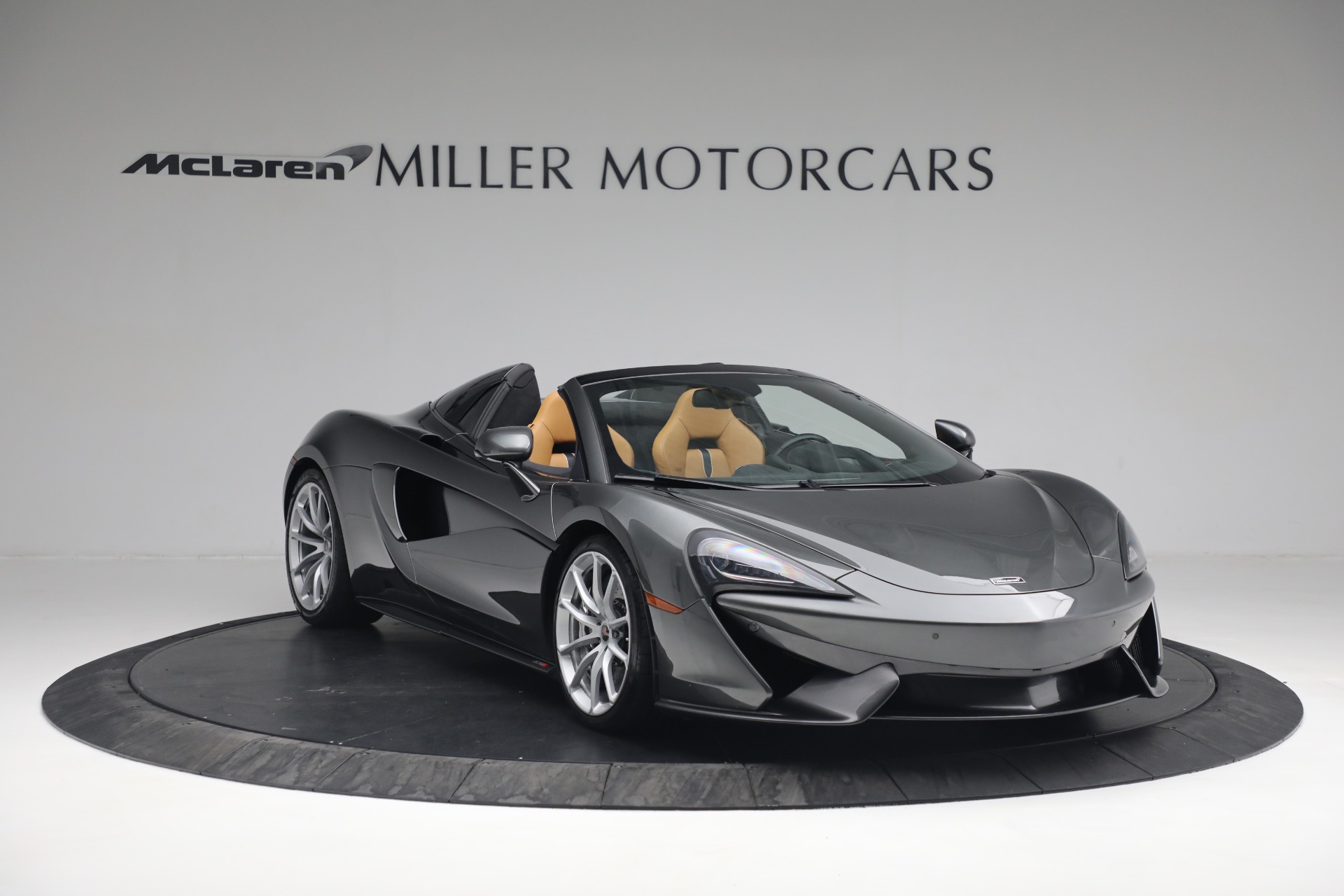 Used-2018-McLaren-570S-Spider